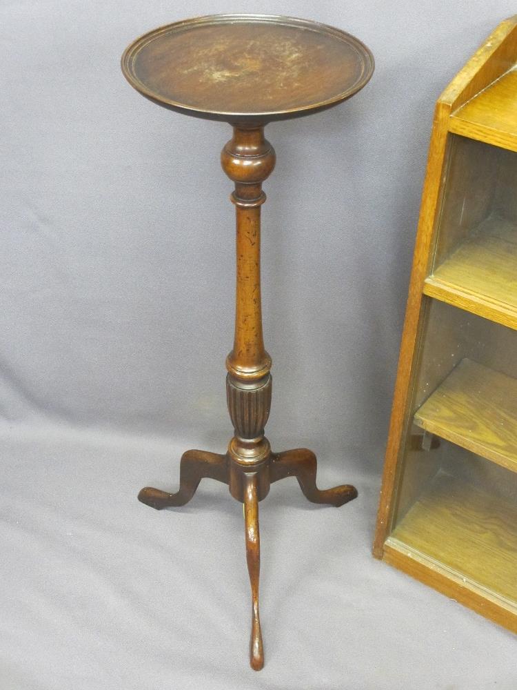 BOOKSHELF WITH SLIDING GLASS DOORS, 105cms H, 81cms W, 90cms D and a period mahogany planter - Image 2 of 2