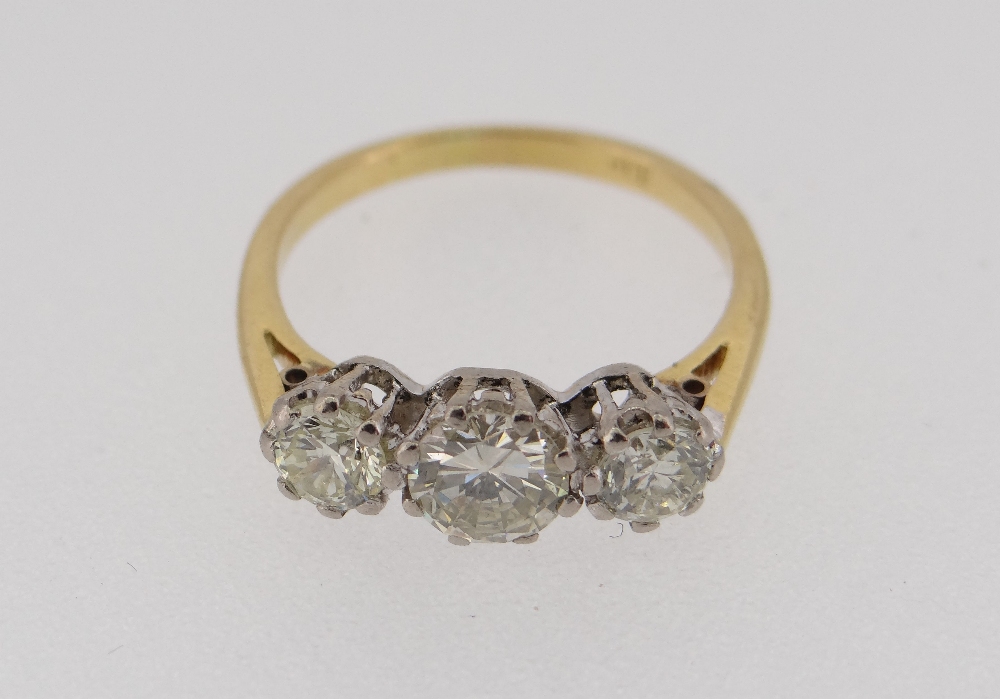 18CT GOLD THREE STONE DIAMOND RING, the three claw set stones totalling 1.0cts approximately (visual - Image 3 of 3