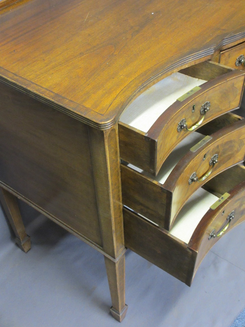 REGENCY STYLE SERPENTINE FRONT LINE INLAID SIDEBOARD, the shaped top with reeded edging over a - Image 2 of 3