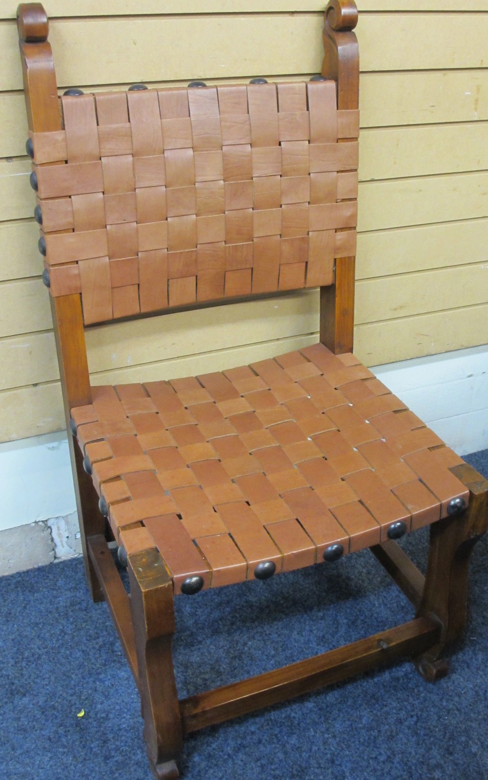 MODERN YEW WOOD DINING TABLE & SIX (4 + 2) DINING CHAIRS having leather lattice design seats and - Image 5 of 5