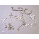 A LARGE PARCEL OF MIXED WHITE METAL MOUNTED CZ & MARCASITE JEWELLERY