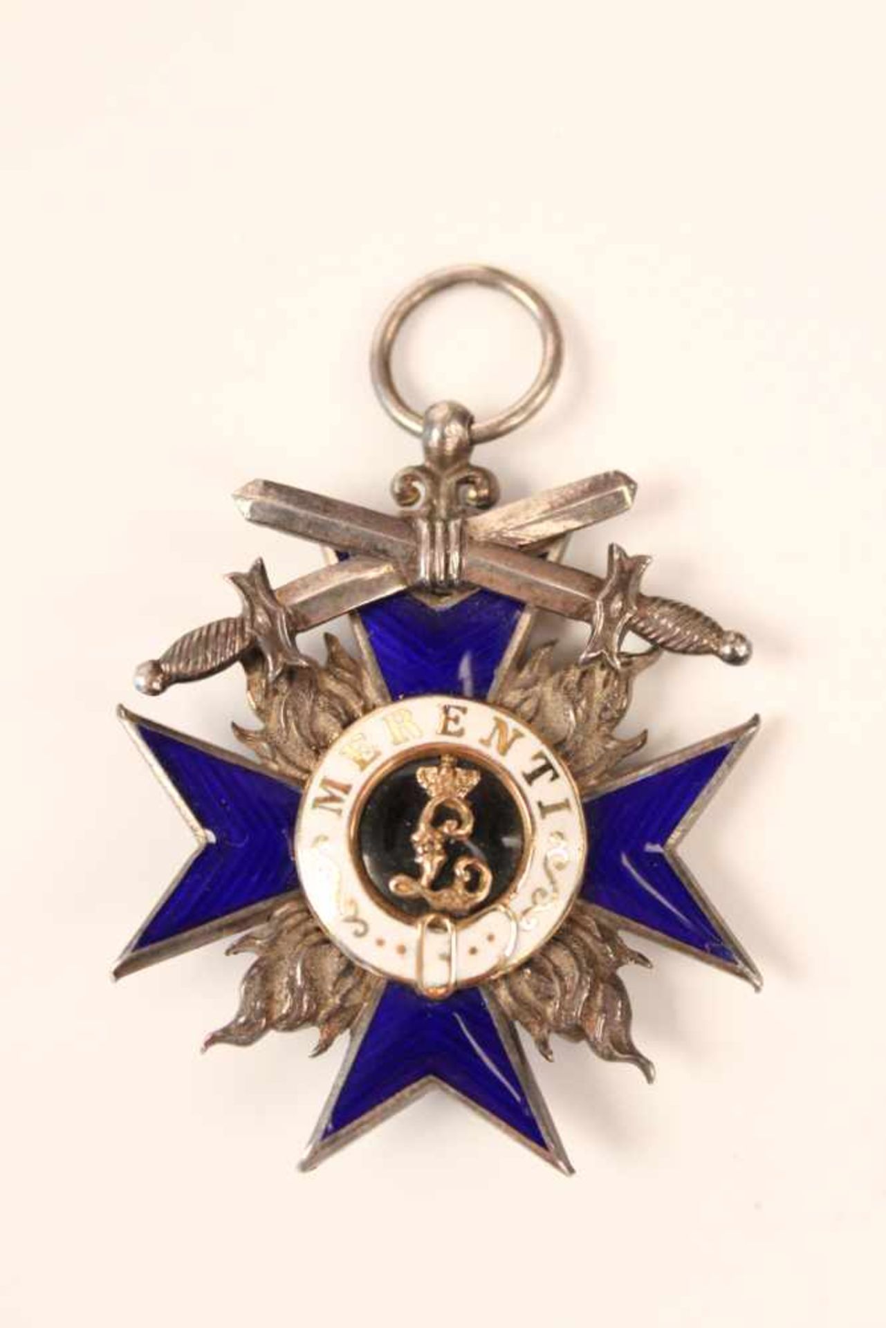 Bayerischer Militär-Verdienstorden Kreuz mit Schwertern.Wohl 3.Klasse. Silber. Herstellerste