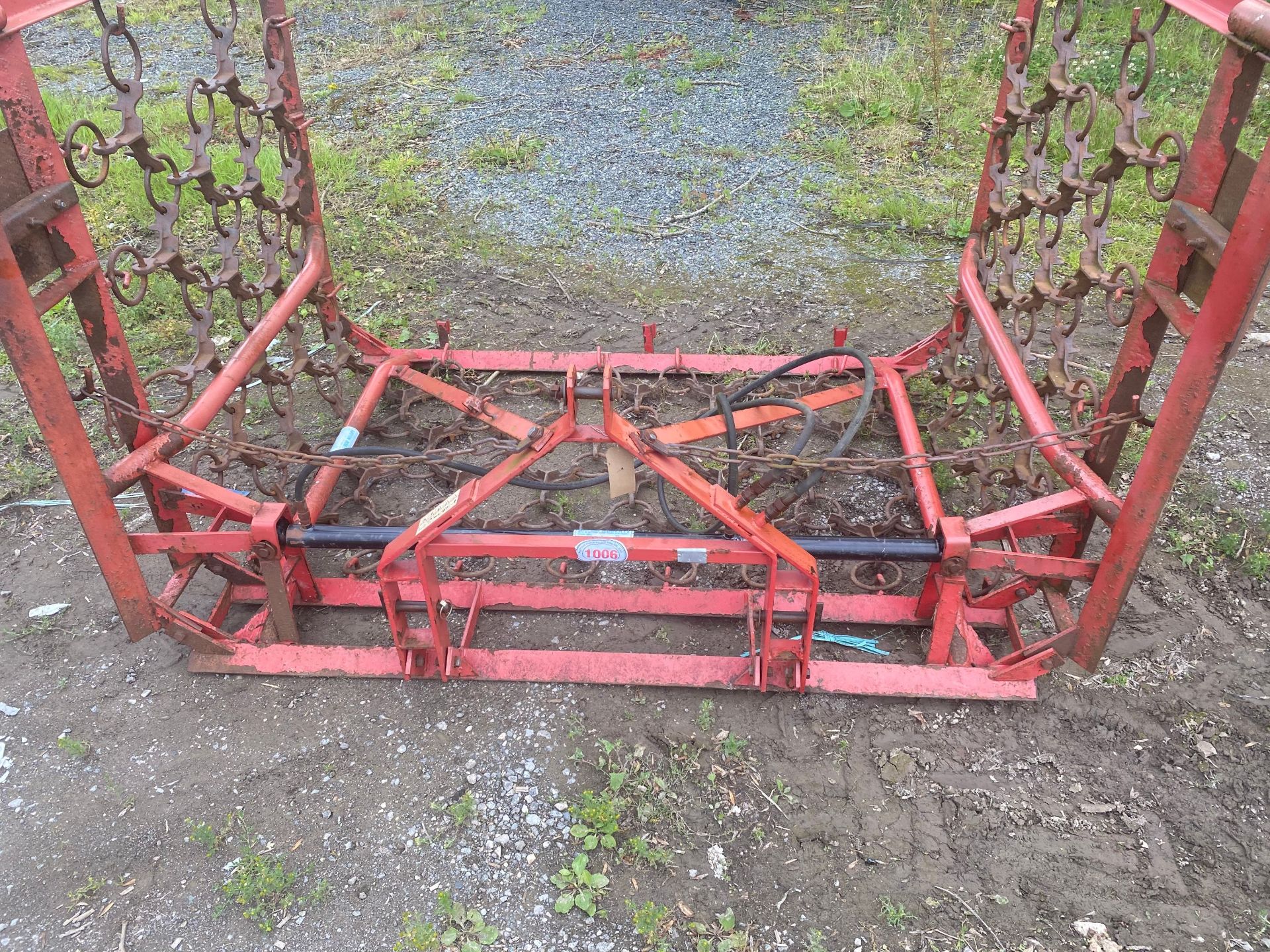 Hydraulic Chain Harrow - Image 2 of 3