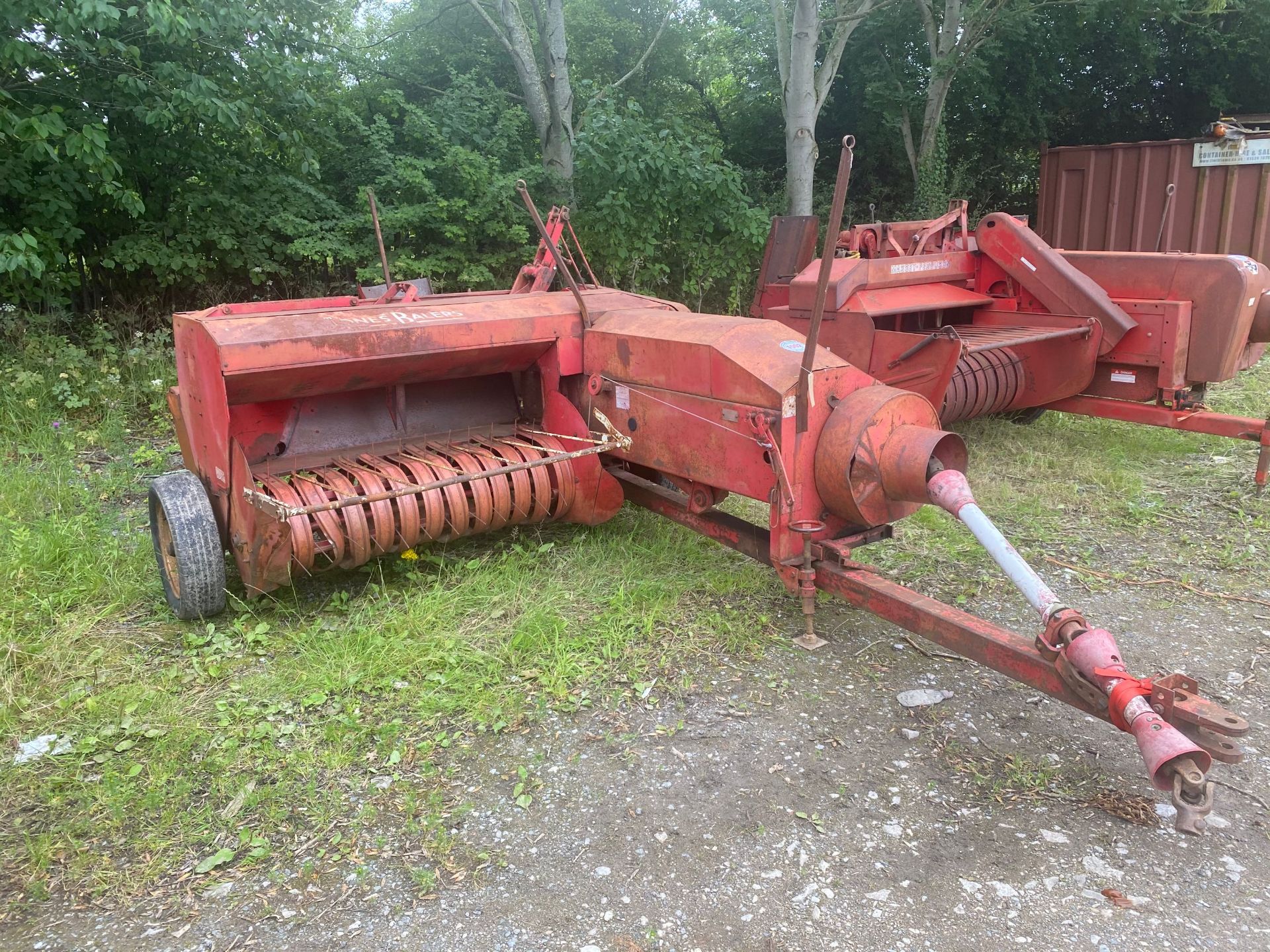 1968 Jones star T conventional baler NO VAT - Image 2 of 3