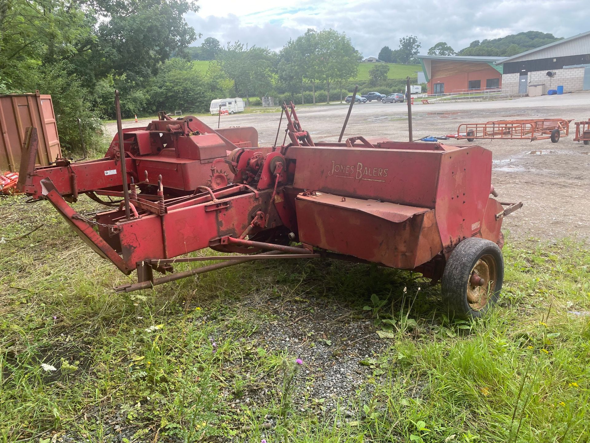 1968 Jones star T conventional baler NO VAT - Image 3 of 3