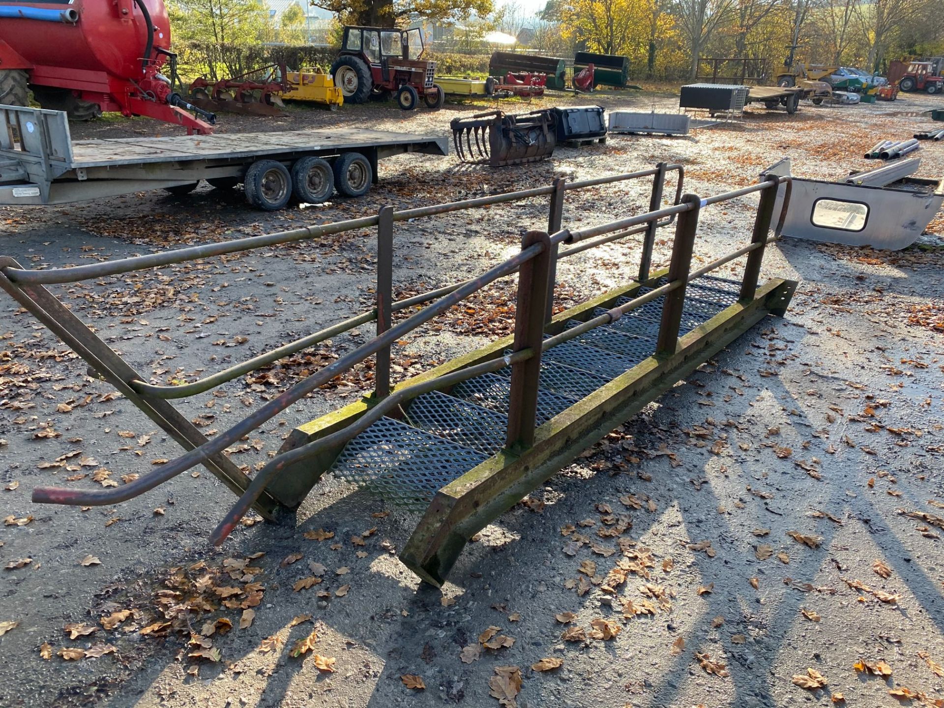 STEEL STEPS - Image 2 of 3