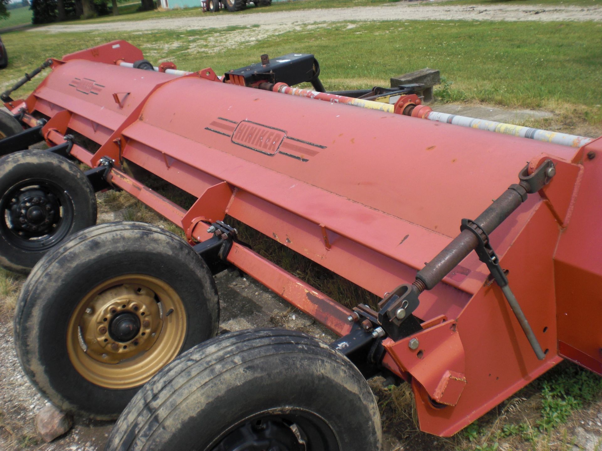 20’ 8-30 Hiniker 1770 flail stalk cutter, new knives. - Image 2 of 3