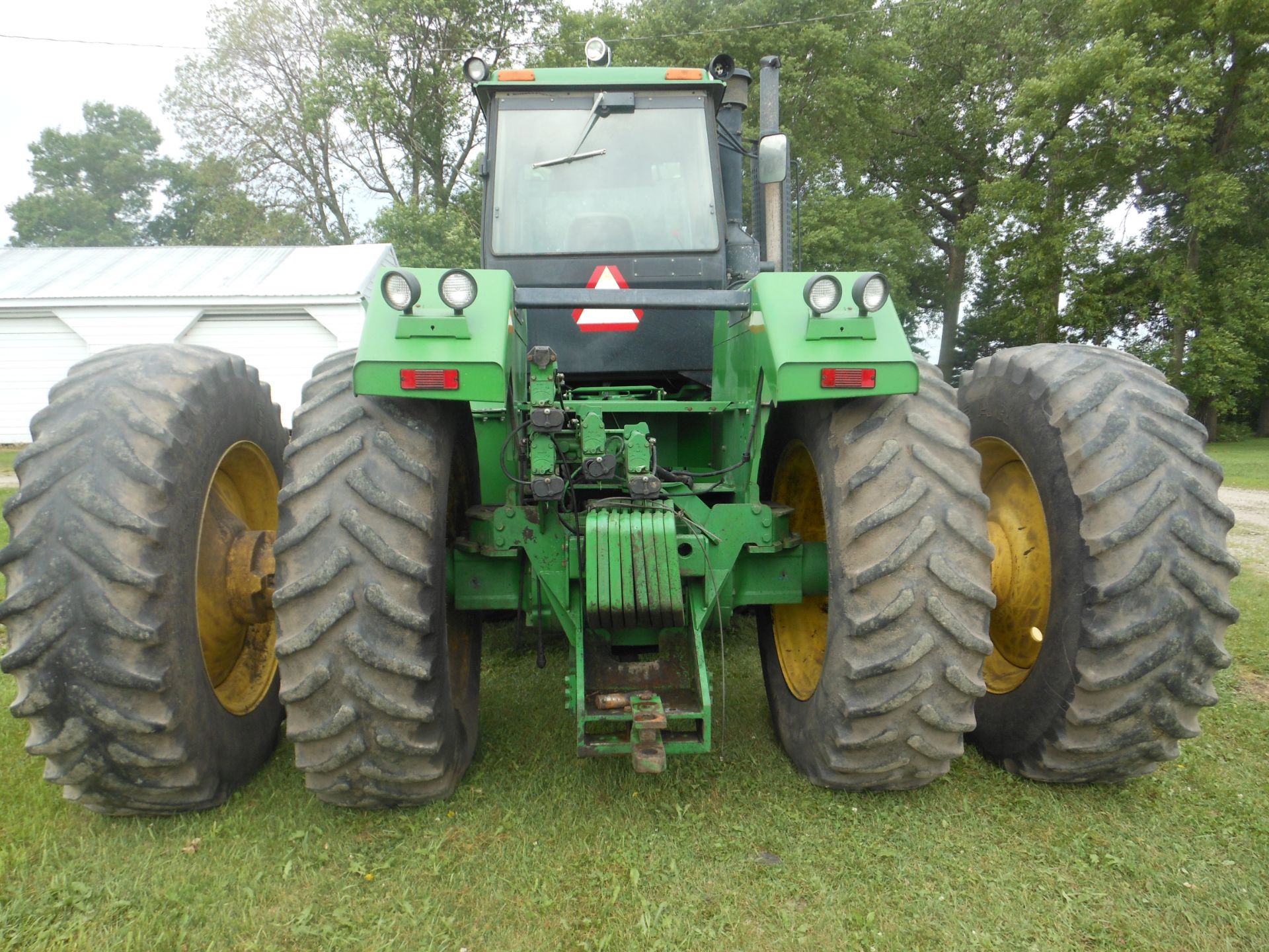 1992 8960 JD 4WD 20.8-42 duals - Image 8 of 8