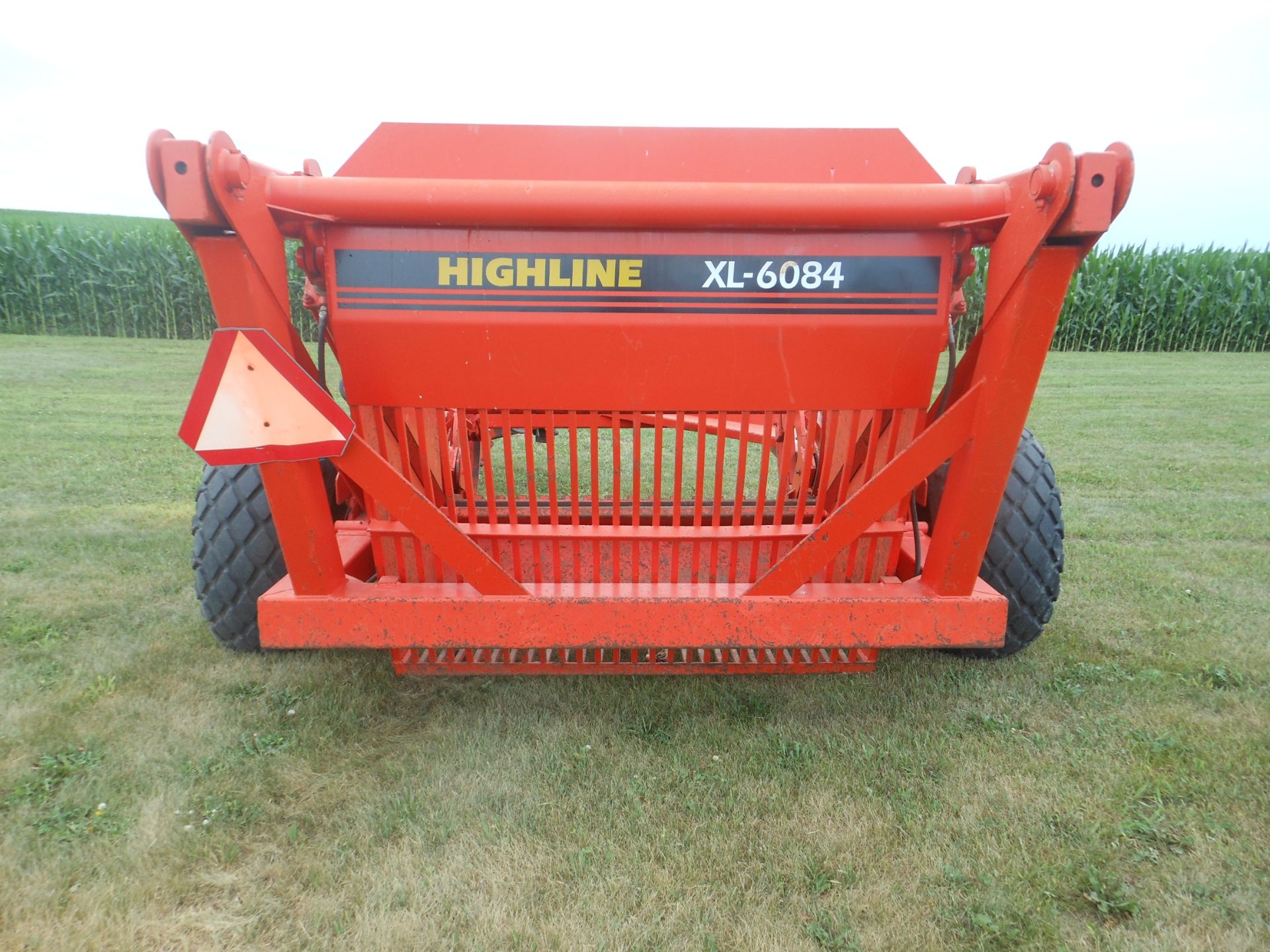 Highline XL 6084 hyd. rock picker reel type