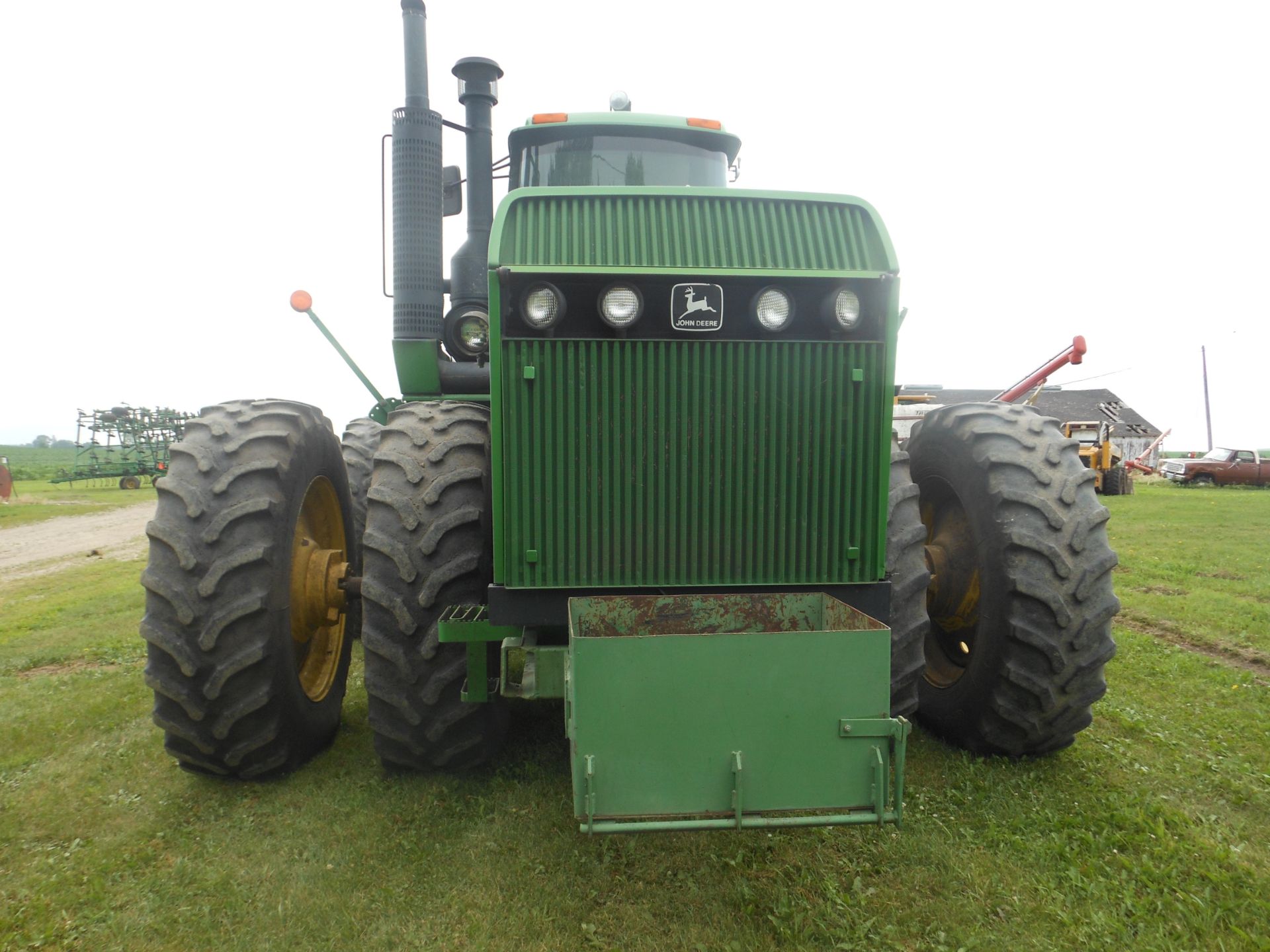 1992 8960 JD 4WD 20.8-42 duals - Image 4 of 8