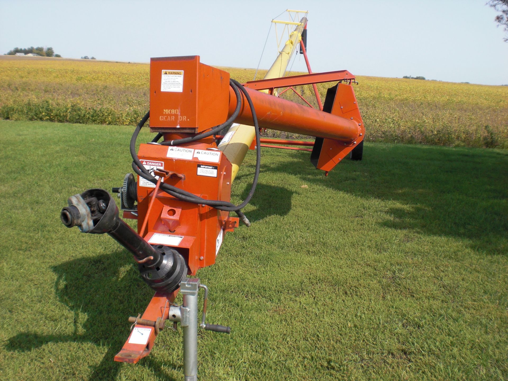 8”X61’ Westfield PTO auger w/swing hopper, hyd lift.