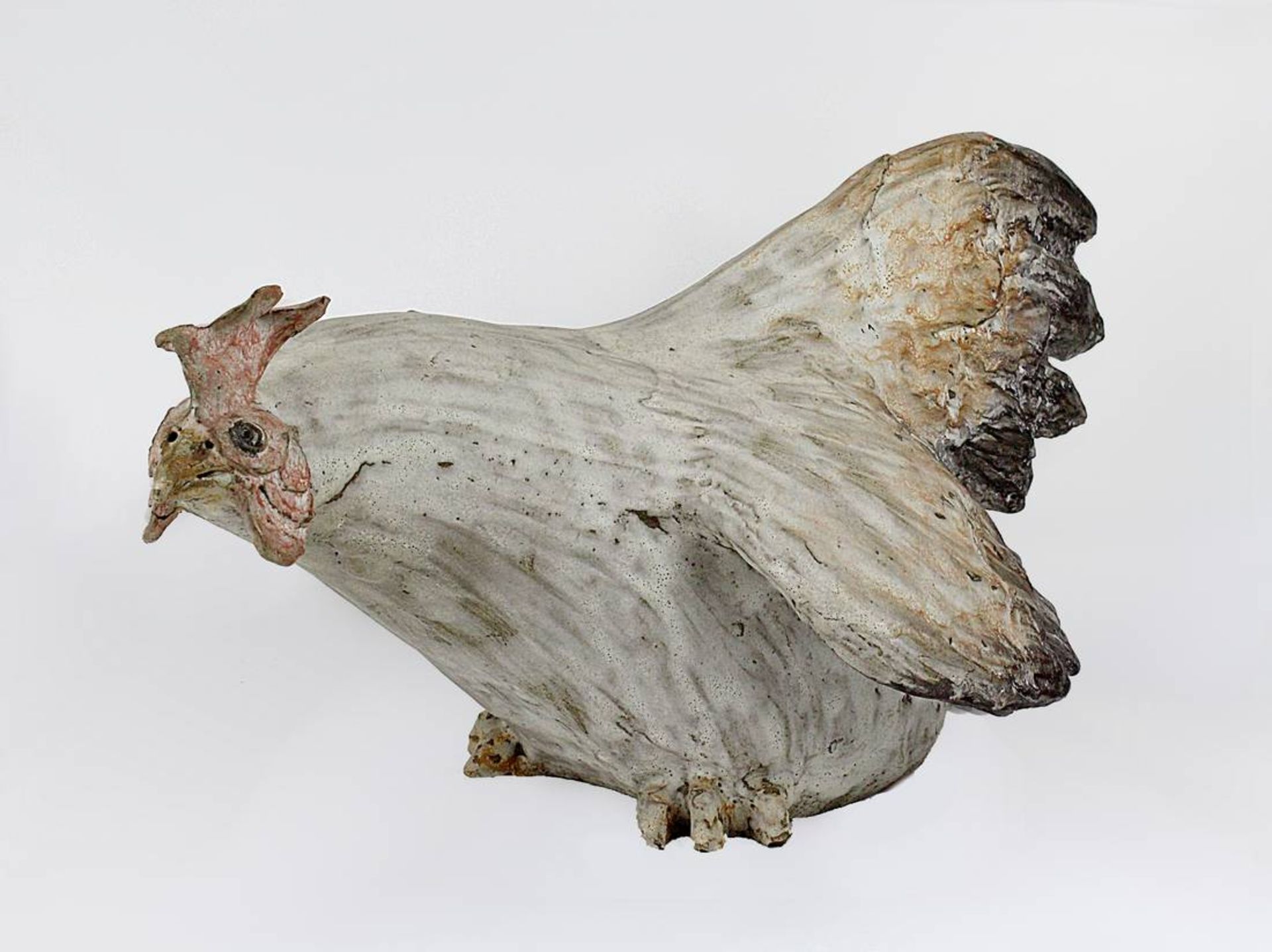 Stöcker, Sigrid (attr.), Huhn, Keramik farbig gefasst, im Boden unleserlich signiert, H 28 cm, L