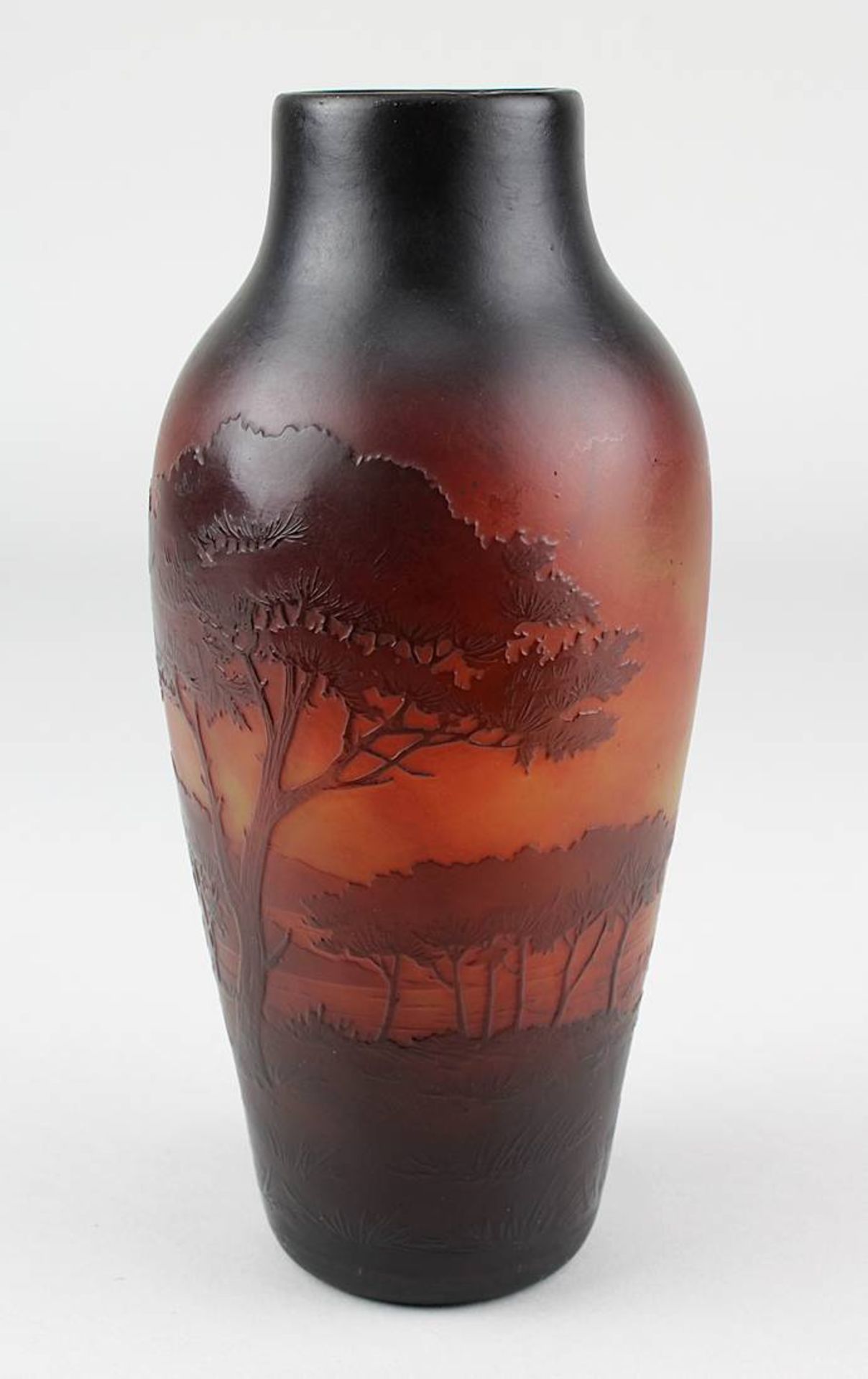 Nicholas, Paul, Jugendstil-Vase, Nancy oder Saint-Louis nach 1919, Klarglas mit gelbem, leicht - Image 2 of 5