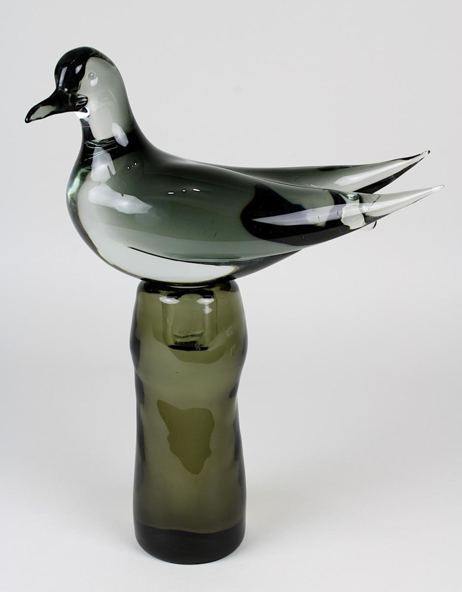 Barbini, Alfredo (Venedig 1912 - 2007 Venedig), Kombinations-Glasskulptur Möwe auf Pfahl sitzend,