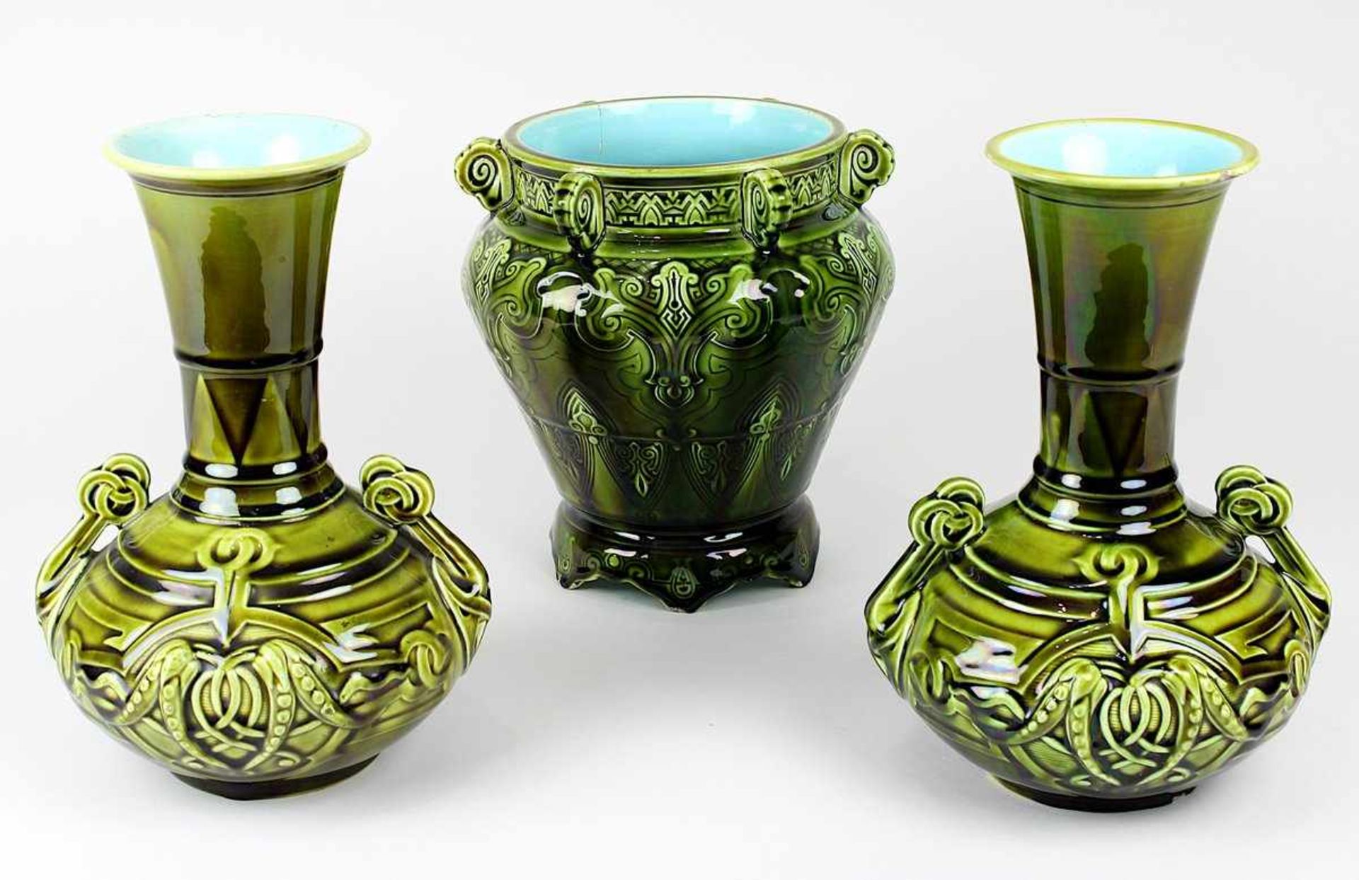 Drei Sarreguemines Gründerzeit Majolica-Vasen, Utz Schneider & Cie um 1890, Keramik, heller