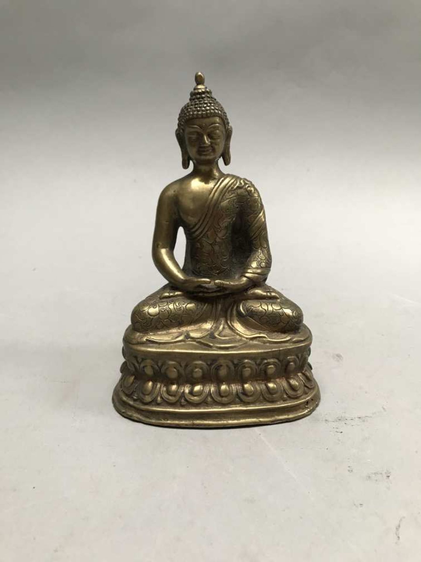 THAILANDE. Bouddha. Bronze doré. H : 15 cm.