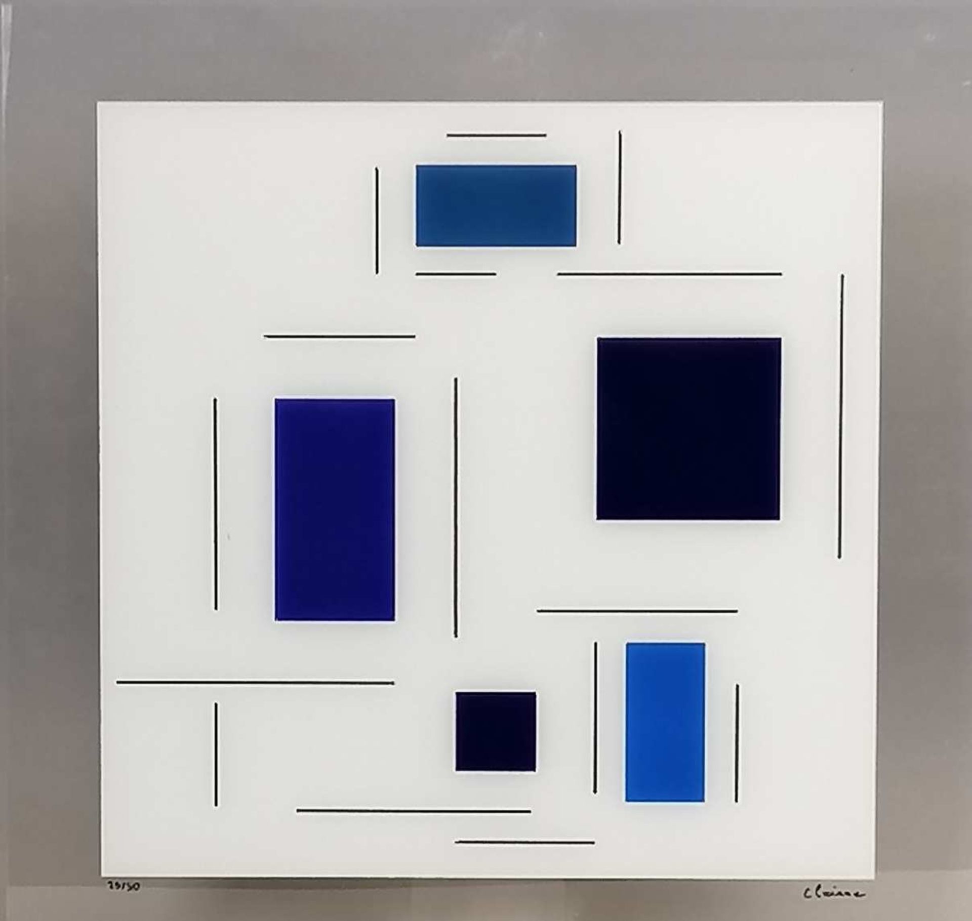 CLAISSE Geneviève (1935-2018). Carreaux bleu, rouge, jaune, argent 50 x50 cm. Socle plexiglas.