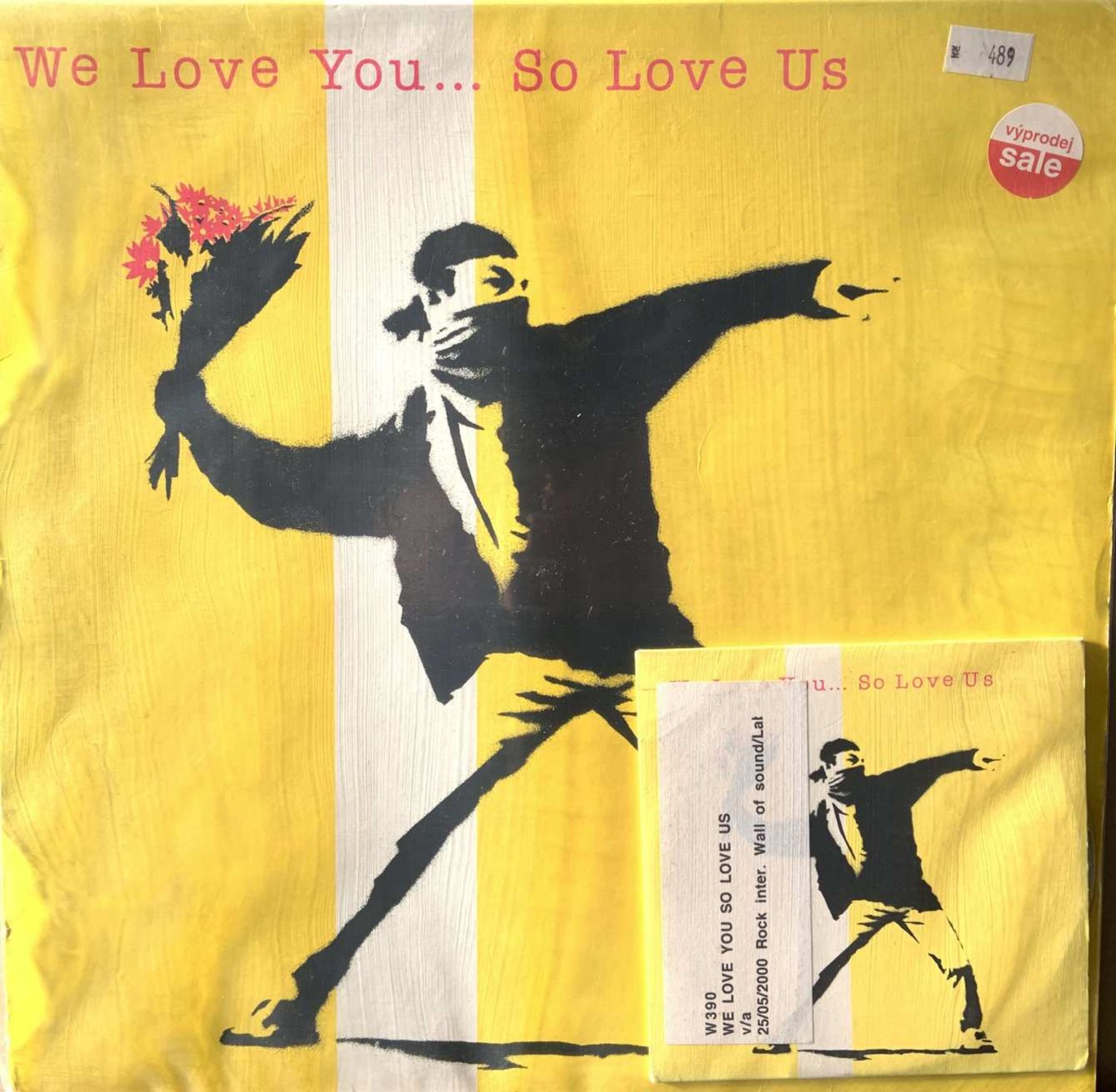 BANKSY (Britannique, né en 1975). We Love You ... So Love Us. Impression offset sur pochette vinyl