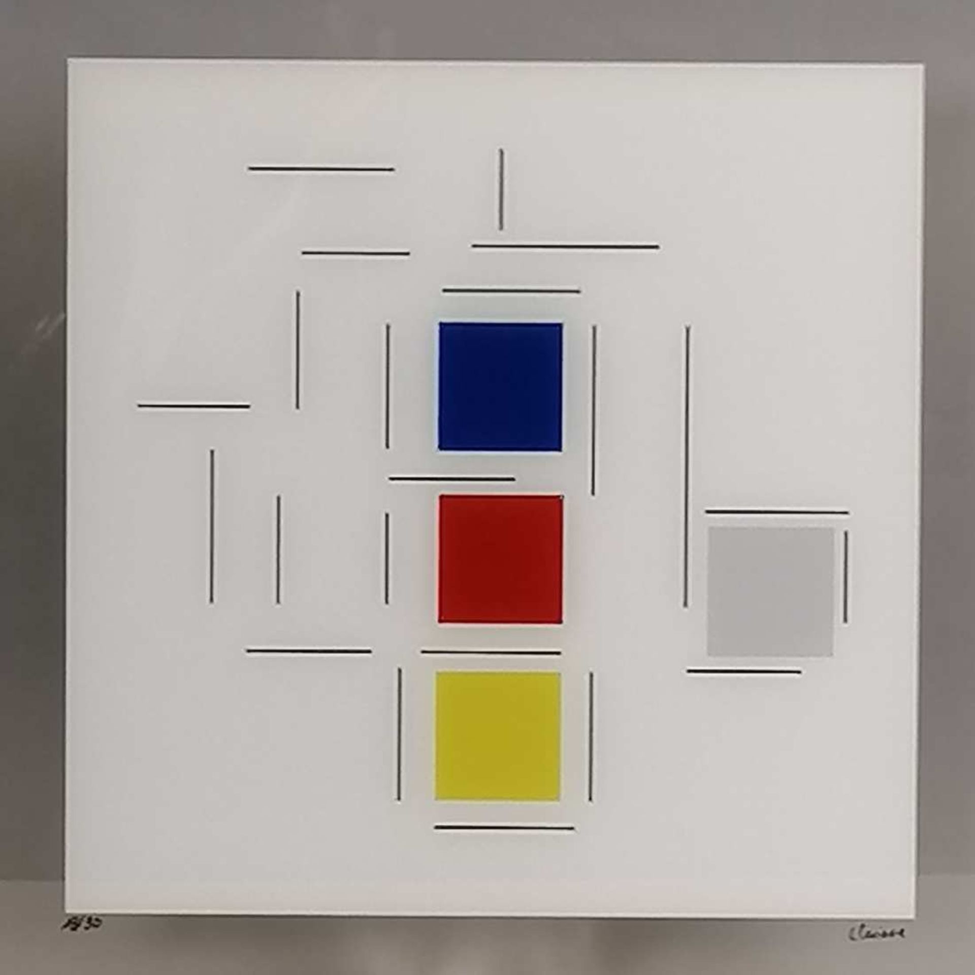 CLAISSE Geneviève (1935-2018). Cinq carreaux rectangle bleus 50 x50 cm. Socle plexiglas. Numéroté