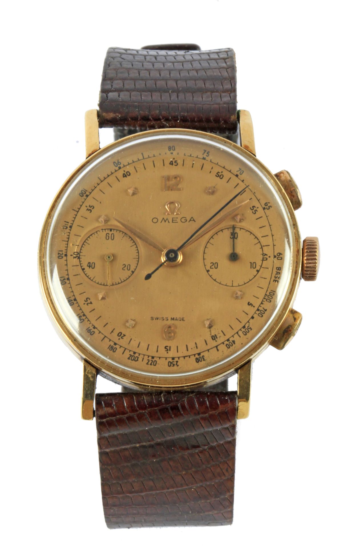 Omega 33.3. An 18k. yellow gold chronograph circa 1946