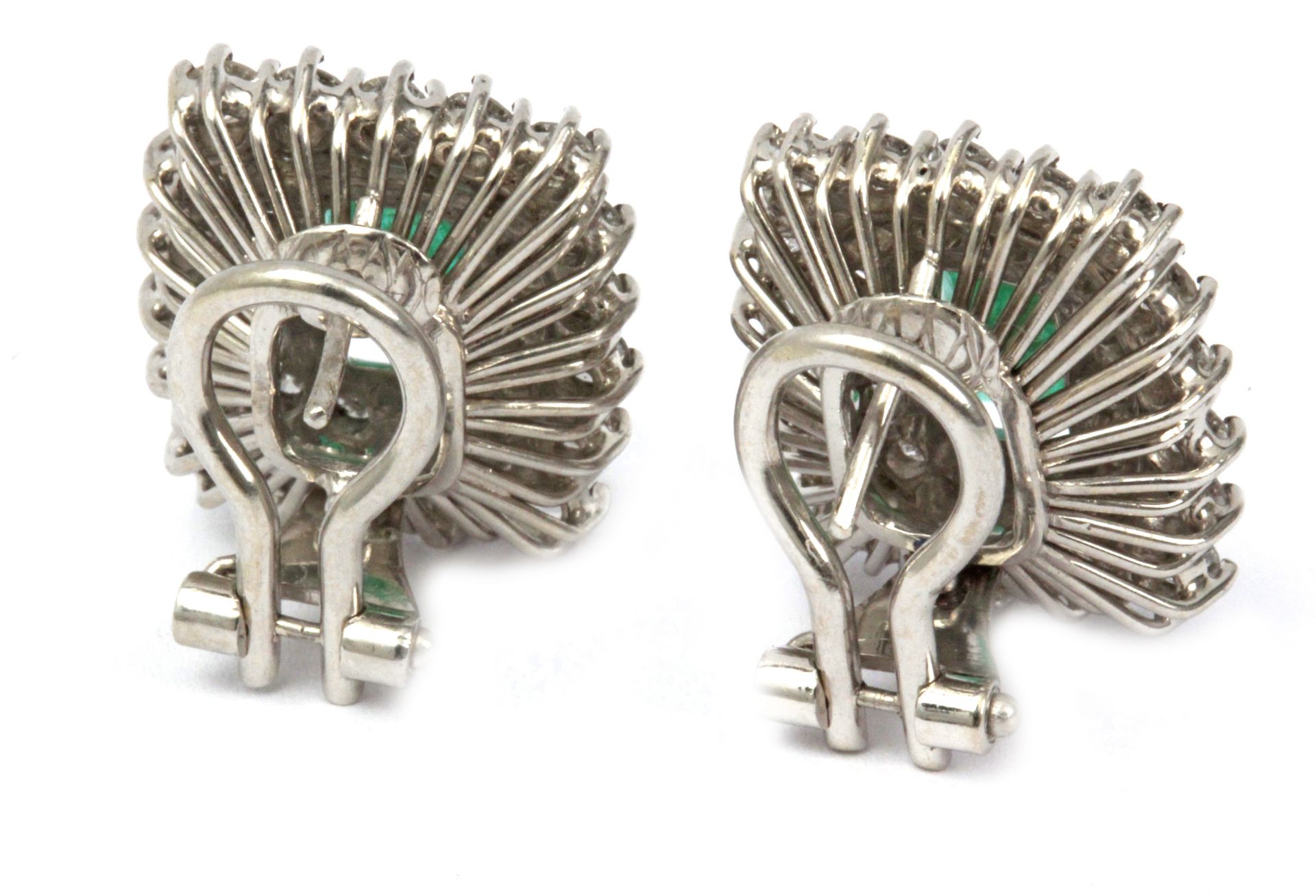 A pair of emerald and brilliant cut diamonds cluster earrings in an 18k. white gold setting - Image 3 of 3