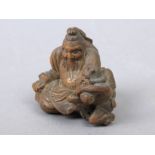 A Japanese netsuke signed Yoshinaga in carved wood. Kyoto. circa 1781-1788