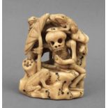 19th century Japanese netsuke in carved ivory depicting a skeleton