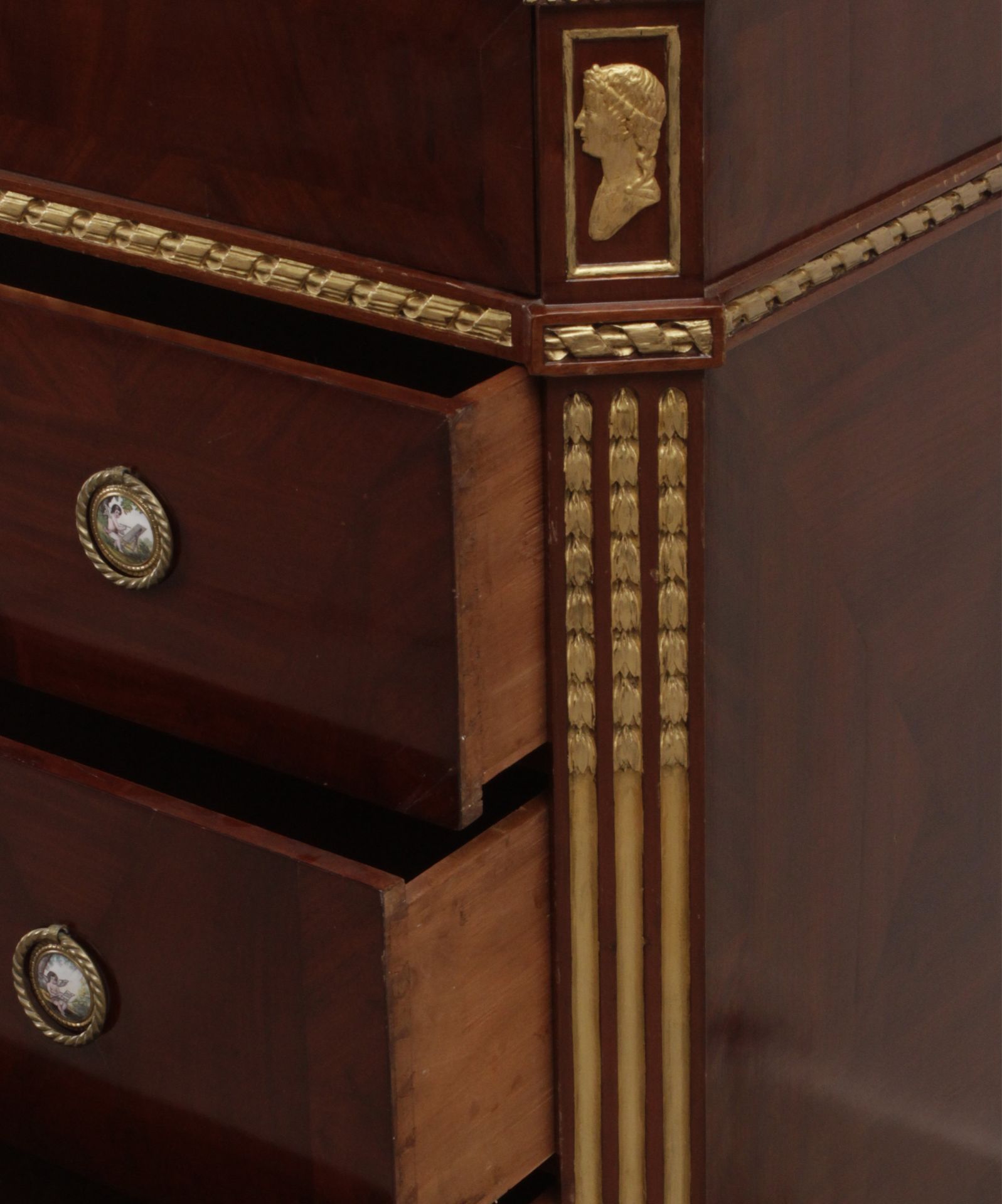 An 18th century mahogany and gilt bronze Charles IV chest of drawers - Image 3 of 4