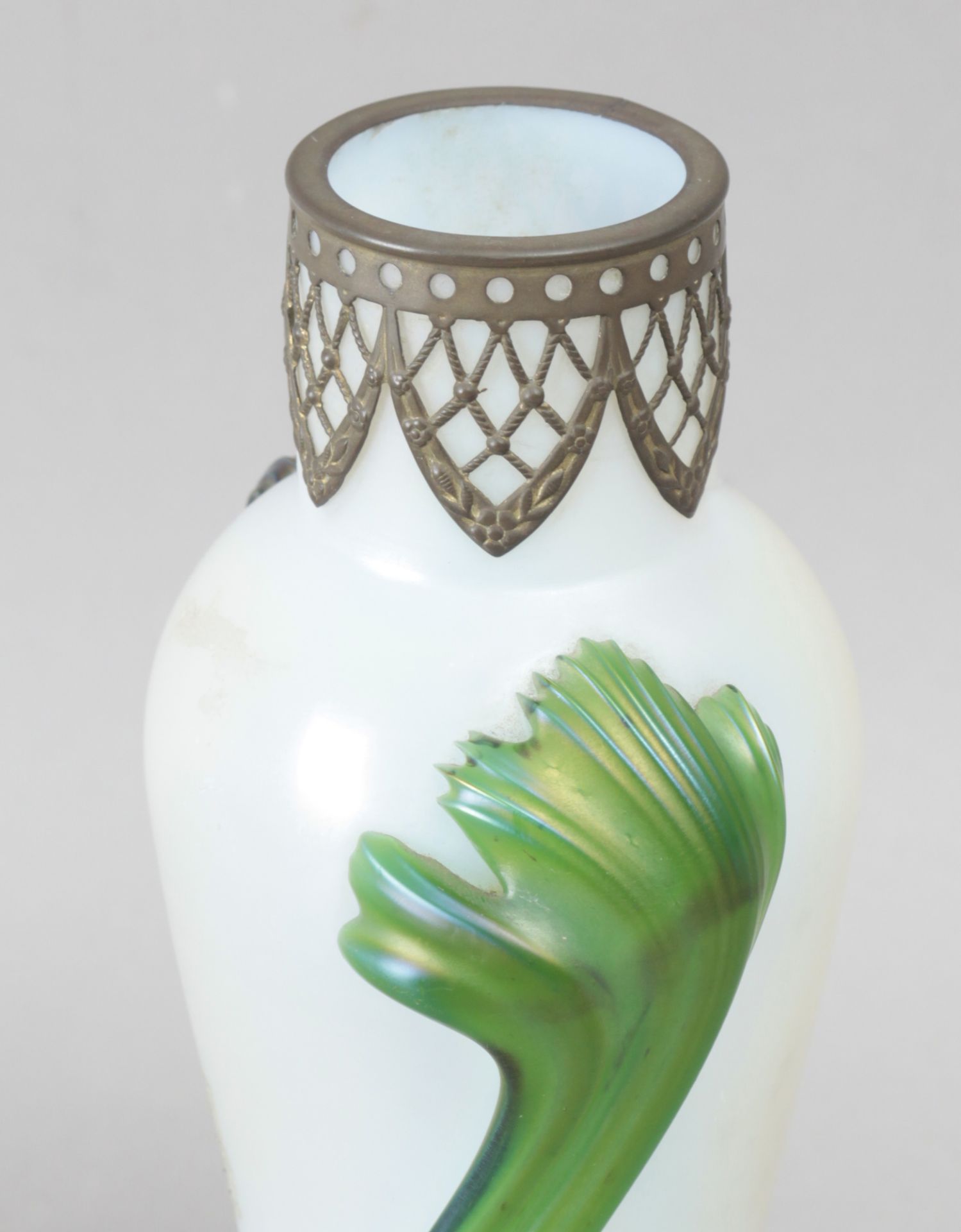 An early 20th century Art Nouveau vase in Loetz glass - Image 2 of 3