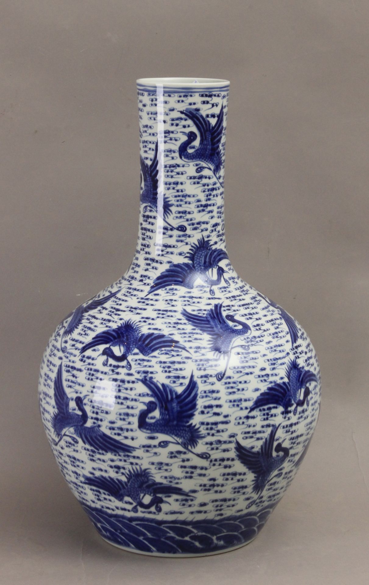 A 20th century Chinese Tianqiuping porcelain vase