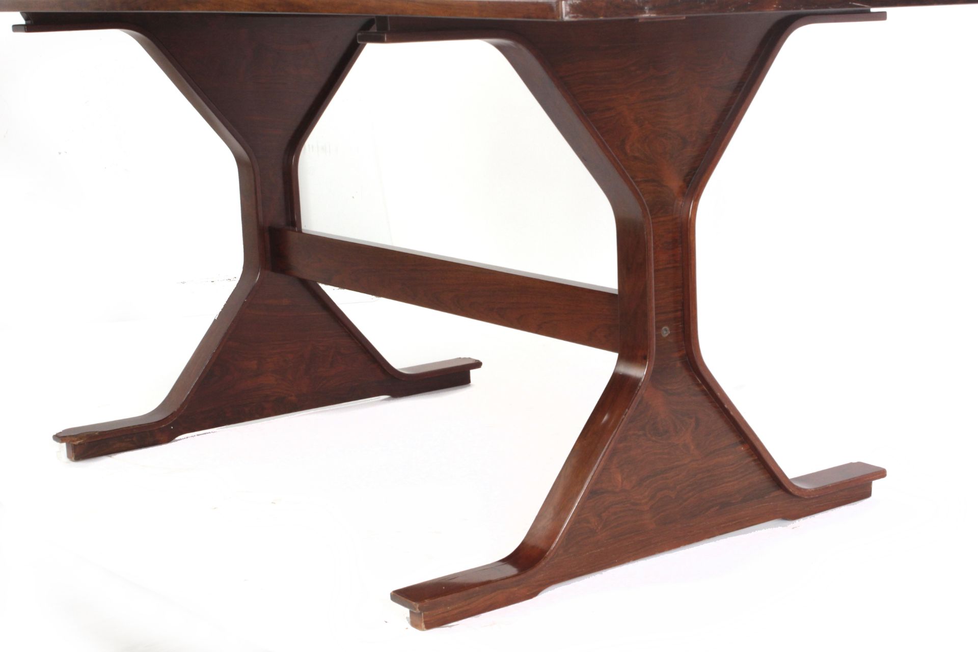 Gianfranco Frattini for Bernini circa 1960-1969. A rosewood centre table - Image 3 of 3