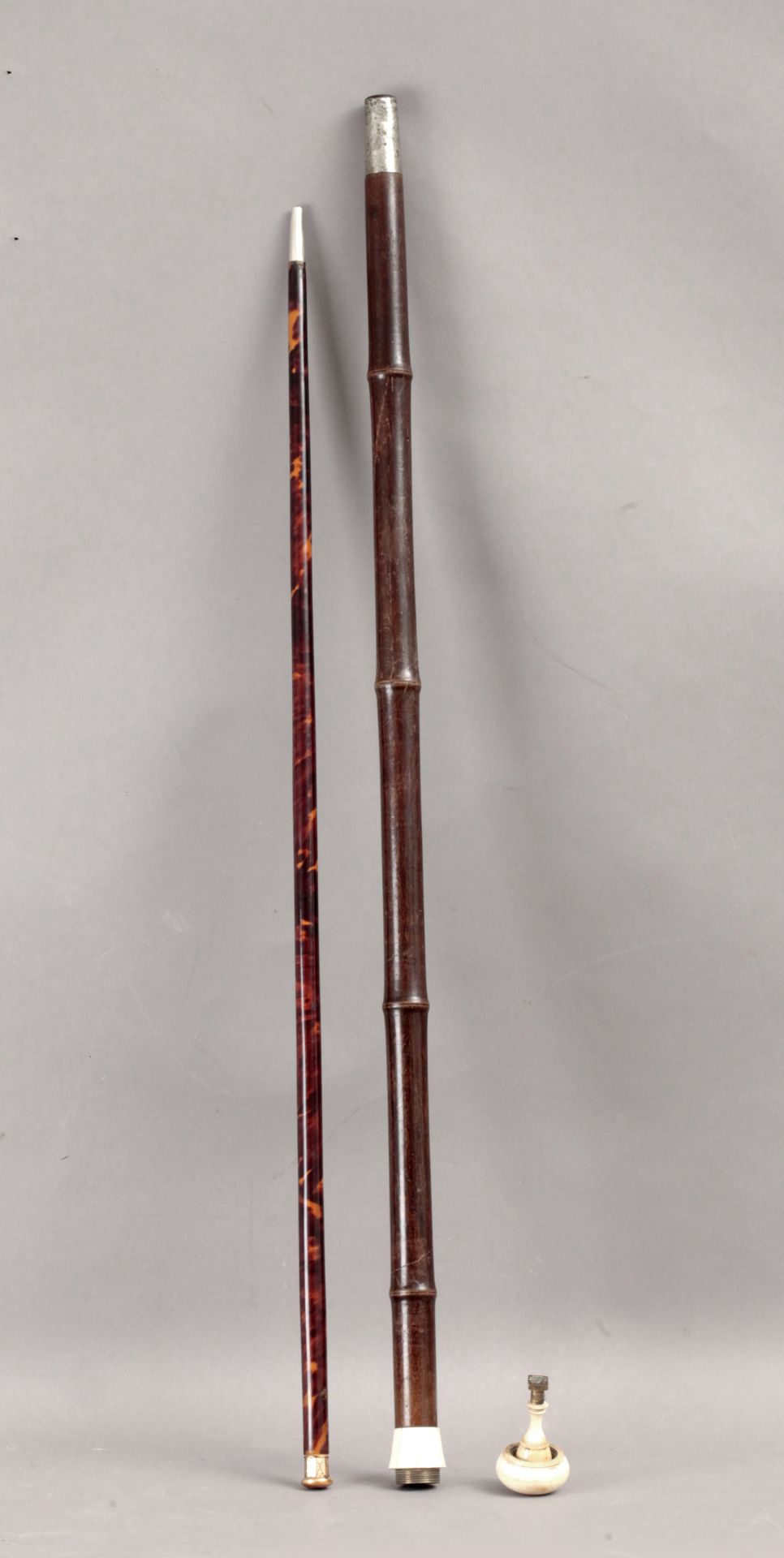 A 19th century bamboo and ivory walking cane - Bild 2 aus 4