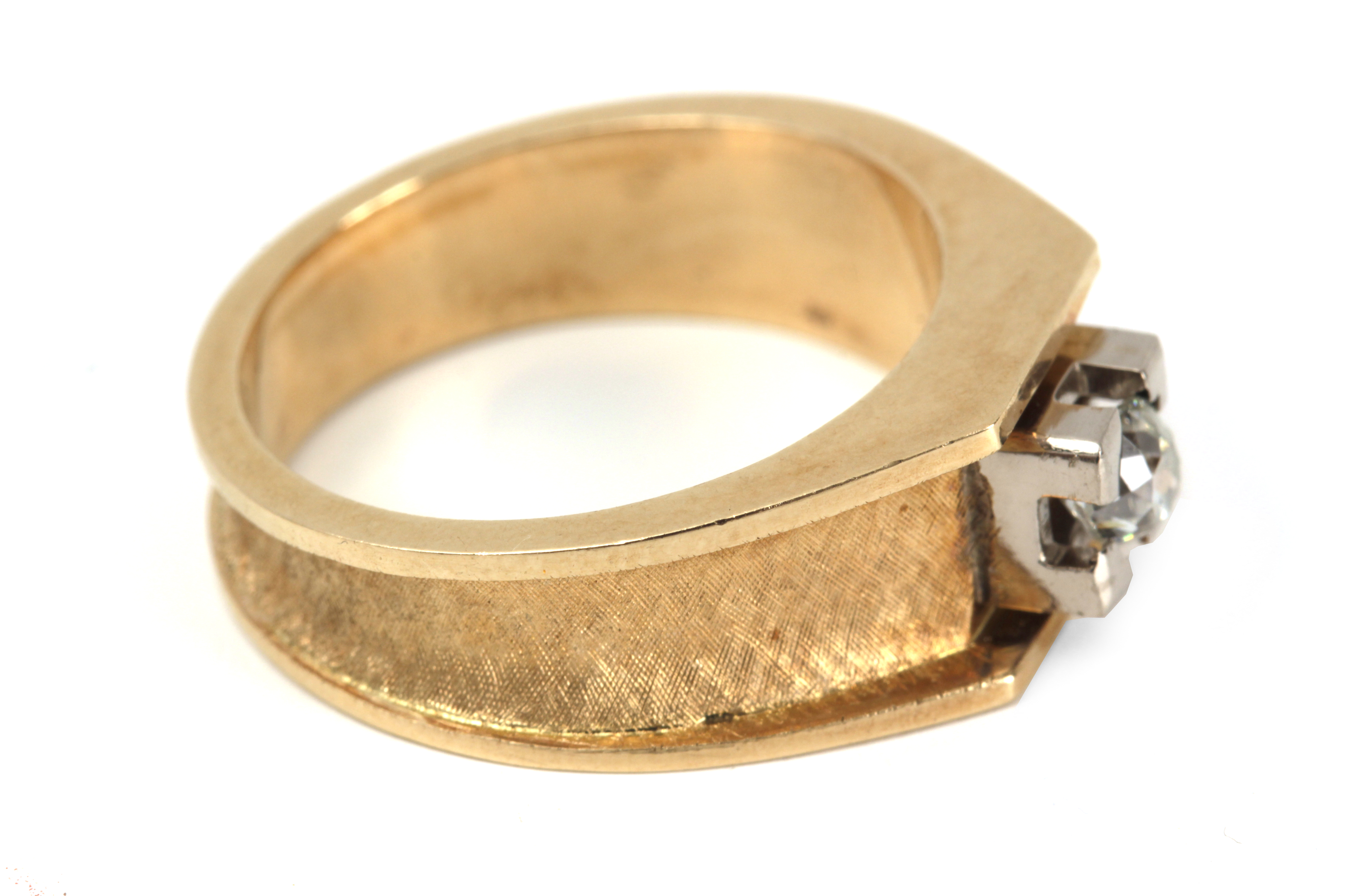 A 0,38 ct. Old European cut diamond solitaire ring with an 18k. yellow gold and platinum setting - Image 2 of 4