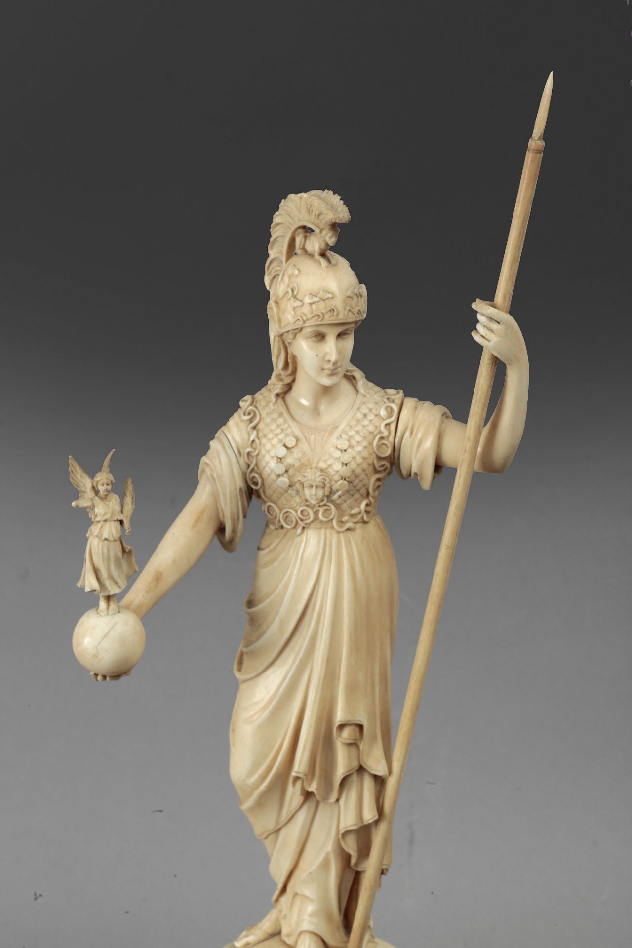 19th century French School. Carved ivory sculpture of Athenea - Bild 2 aus 8