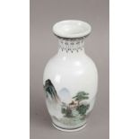 First third of 20th century Chinese porcelain vase from the Republic period