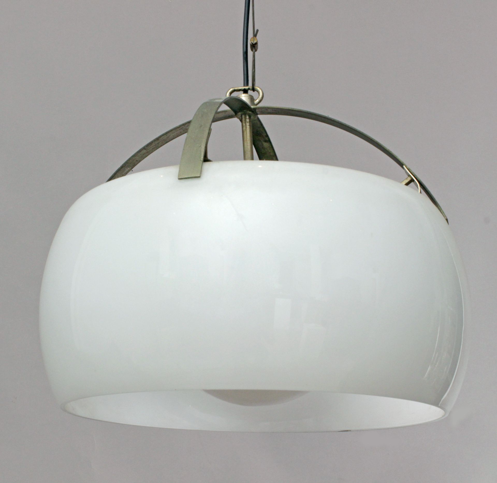 Vico Magistretti for Artemide circa 1960-1969. A pair of Omega ceiling lamps - Bild 3 aus 3