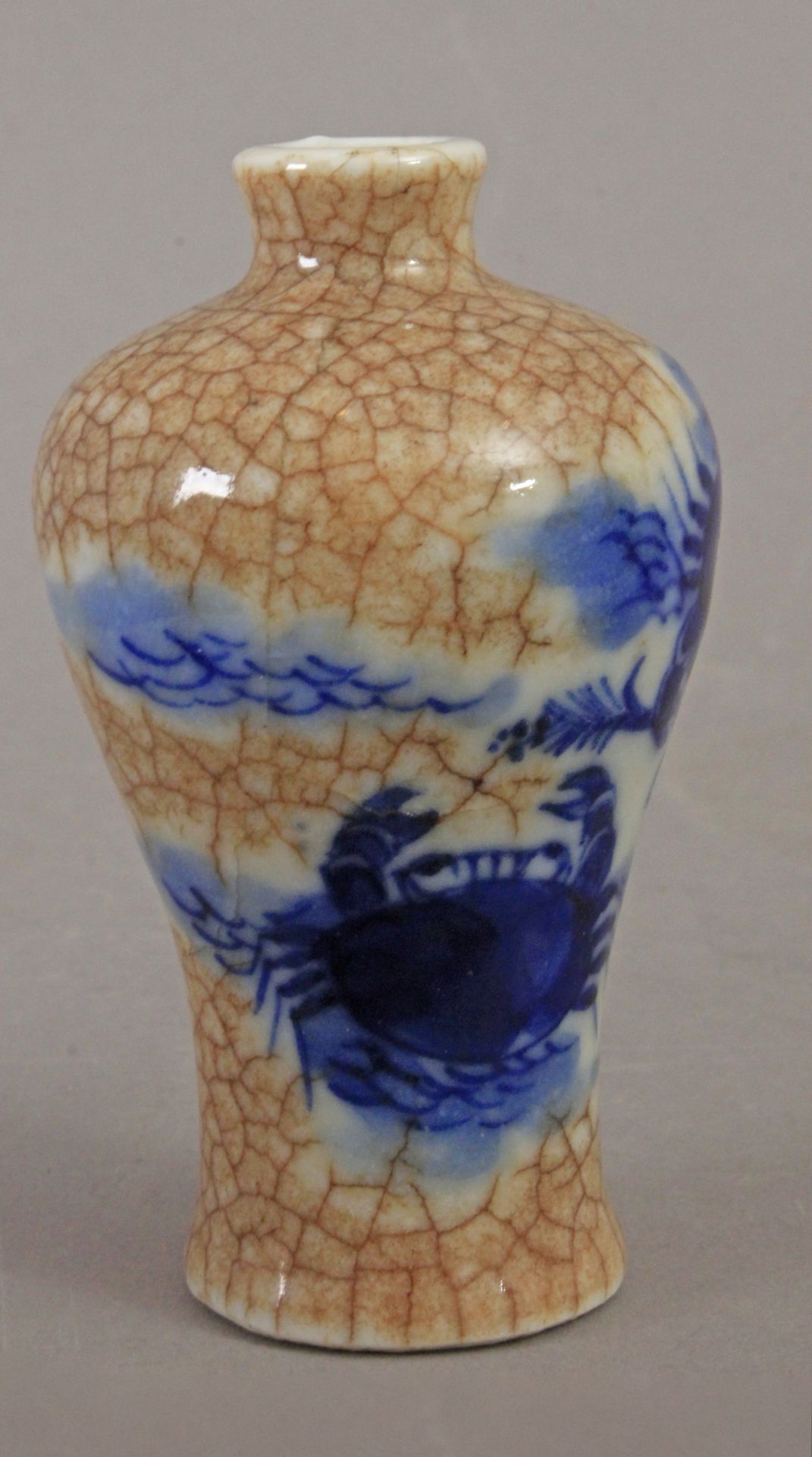 A 19th century Meiping vase in craquelé porcelain - Bild 3 aus 3