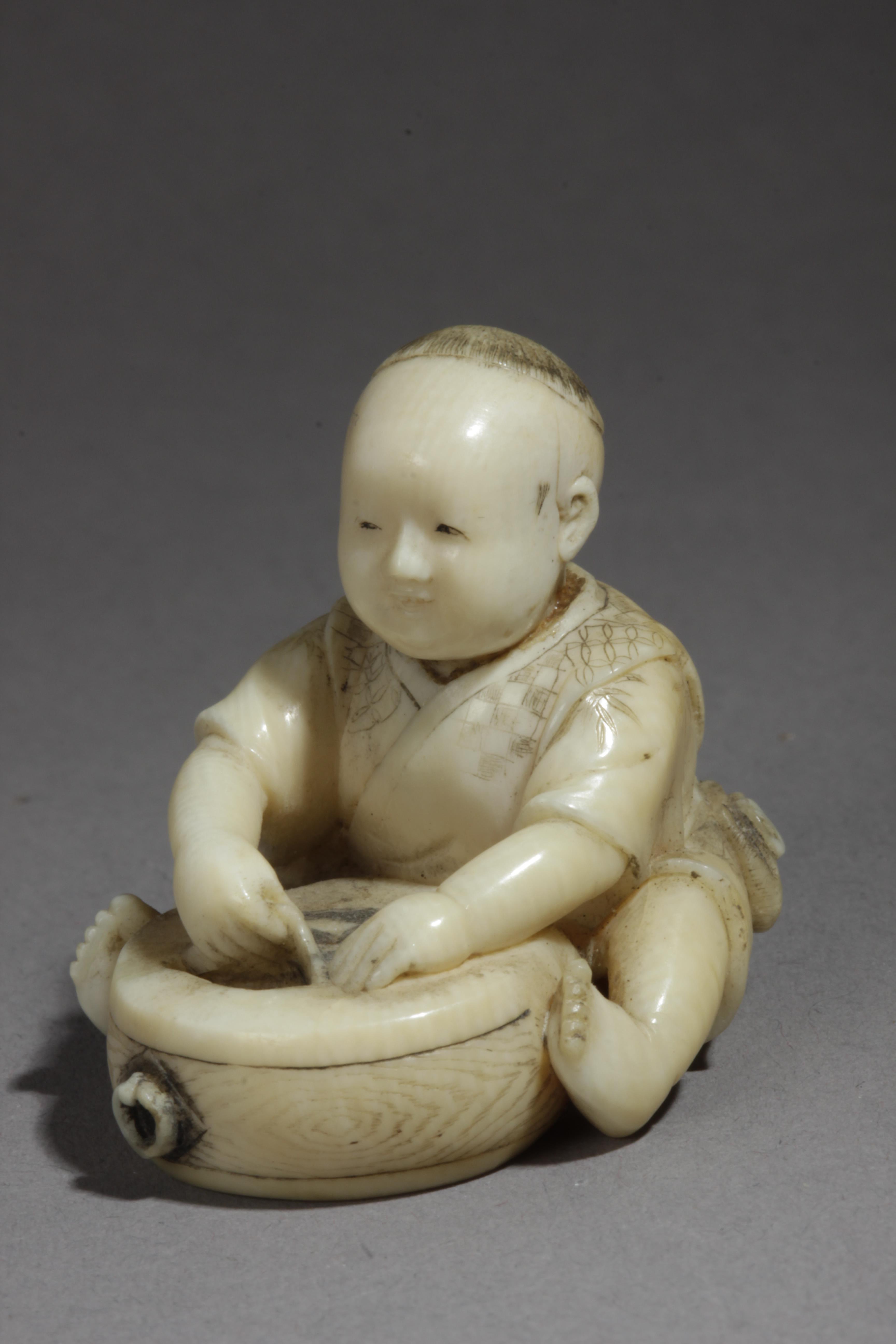 A mid 19th century Japanese netsuke