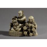 A Japanese netsuke from Meiji-Taisho period circa 1900-1930