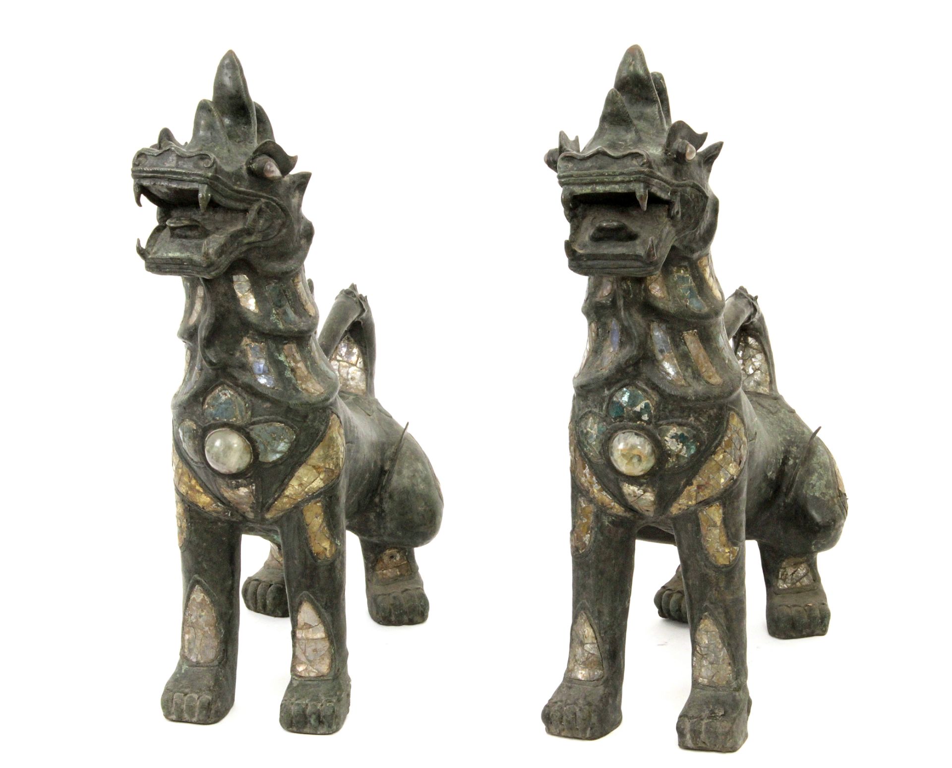 A pair of 20th century Cambodian Fu guardian lion sculptures in bronze - Image 2 of 6