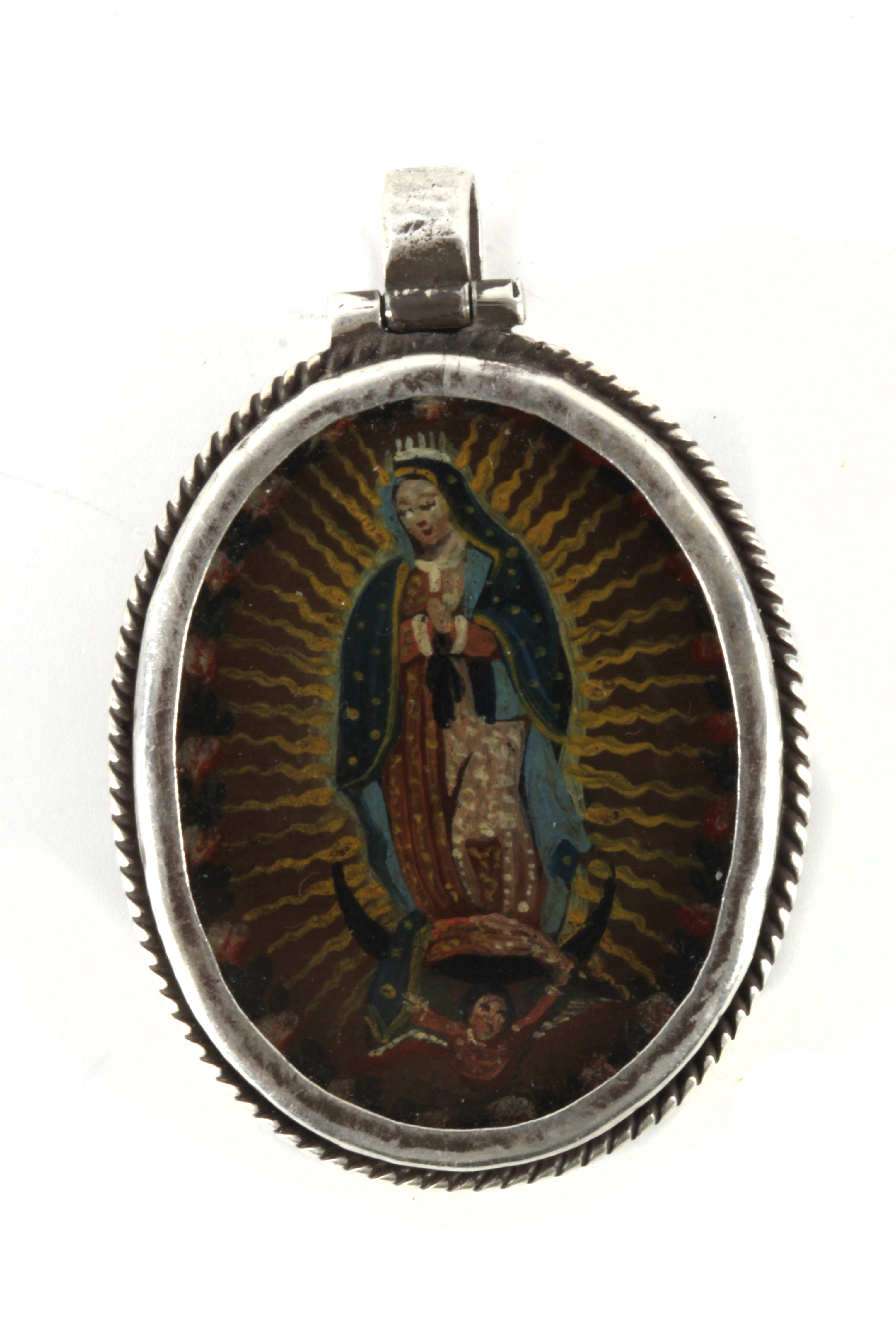 A collection of seven colonial reliquary pendants in mexican silver - Image 7 of 7