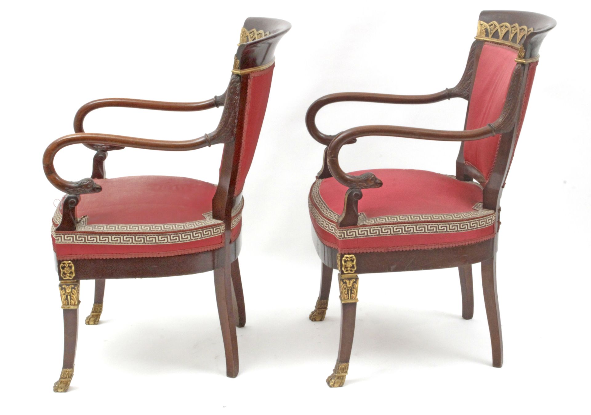A pair of French Empire period mahogany armchairs - Bild 2 aus 3