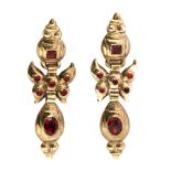 A 20th century Catalan or Aragonese earrings in 18k. yellow gold and red rhinestones
