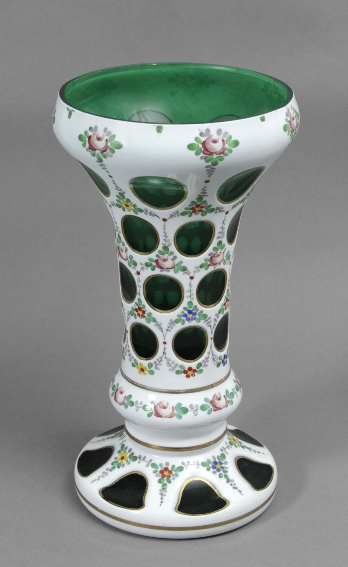 A 20th century flower vase in Overlay glass