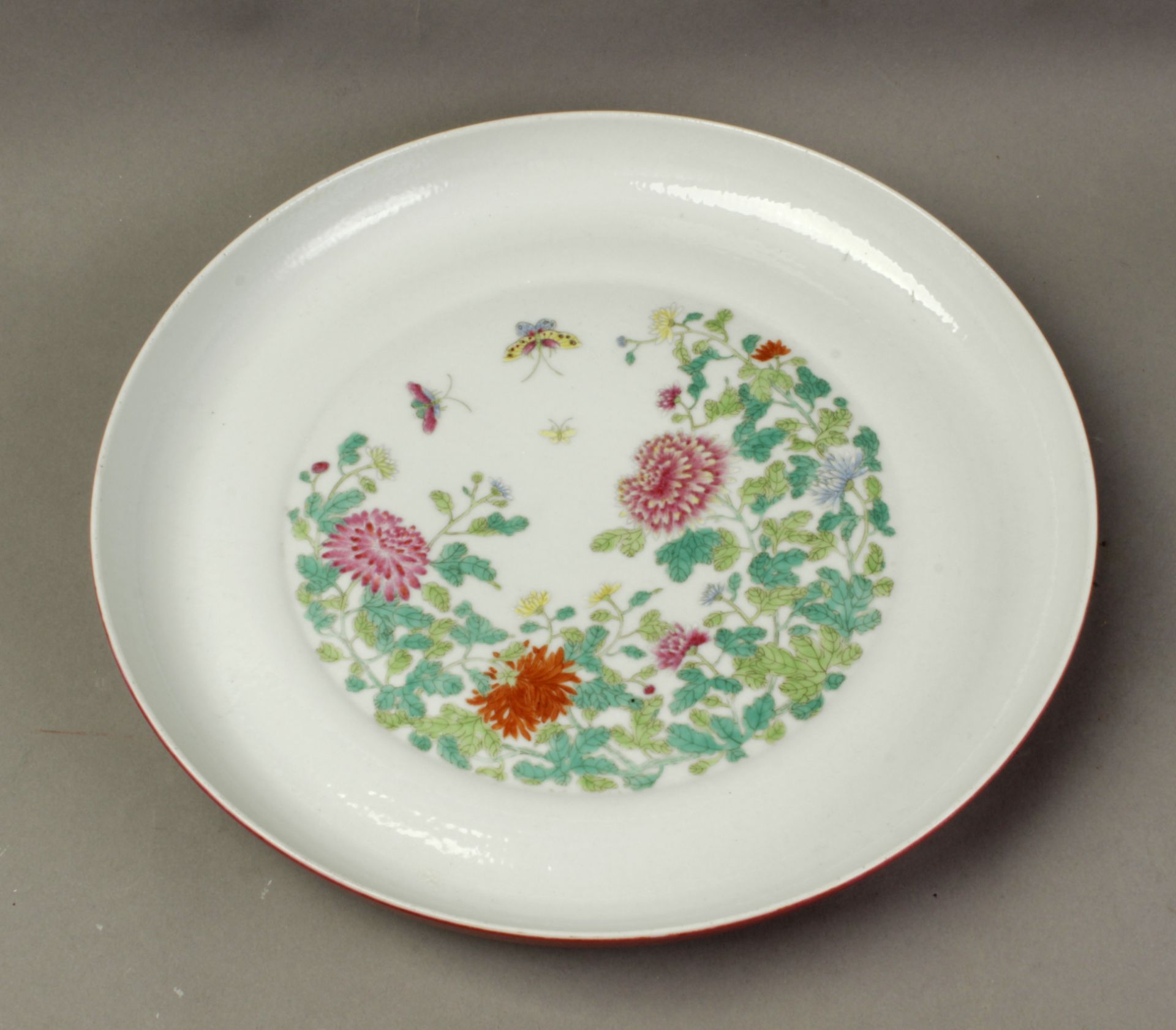 A 20th century Chinese porcelain plate