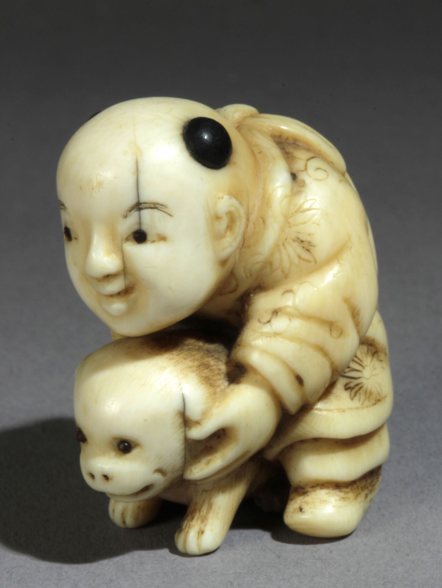 An early 19th century Japanese netsuke from Edo period