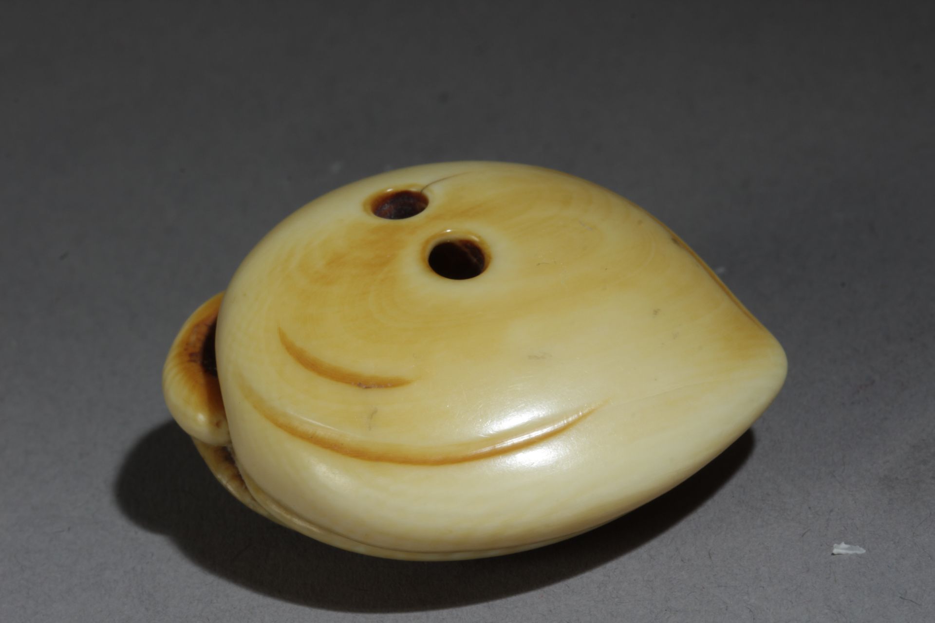 An early 19th century Japanese netsuke from Edo period - Bild 6 aus 6