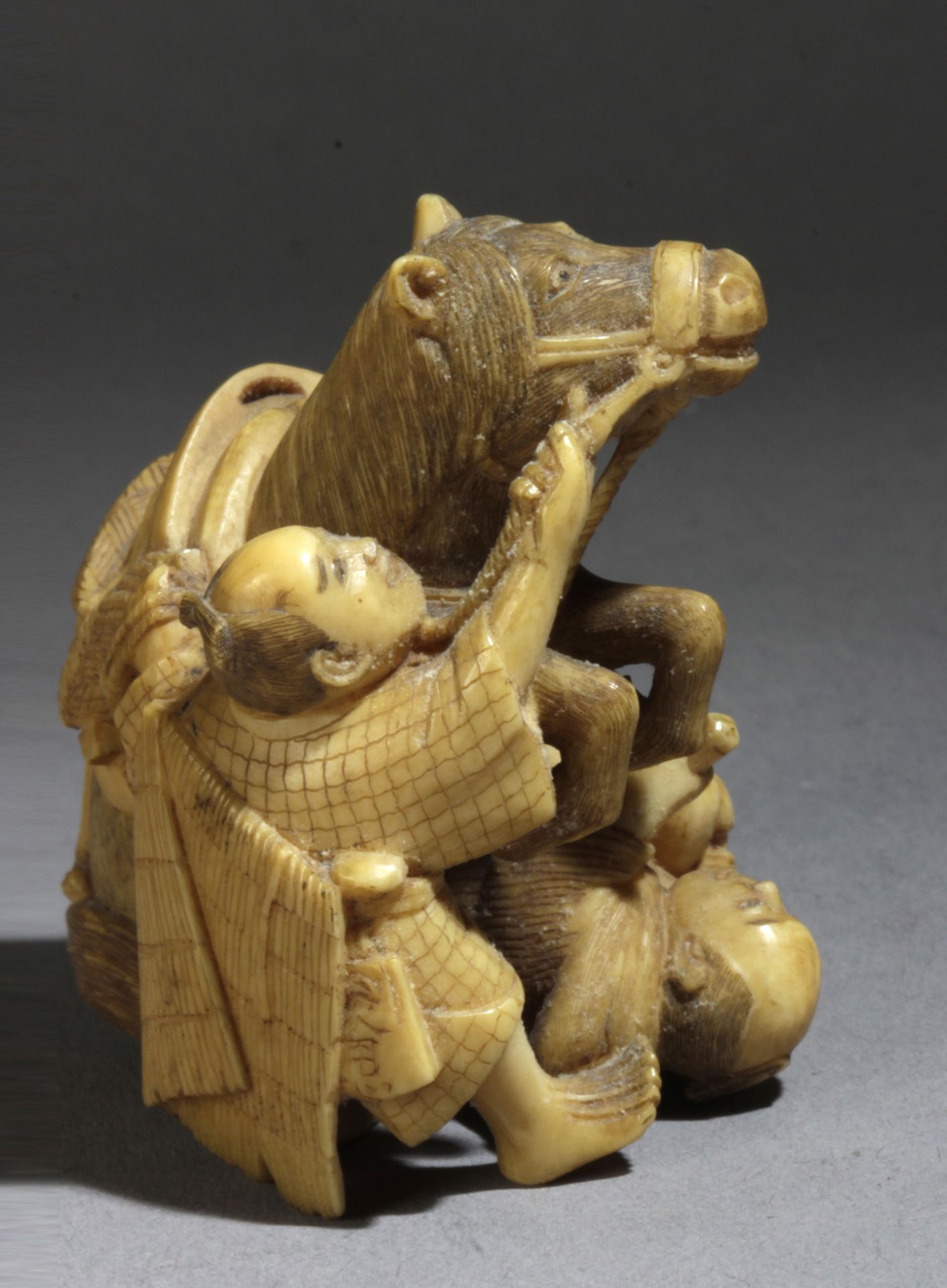 A late 19th century Japanese netsuke from Meiji period. Signed Onoryo