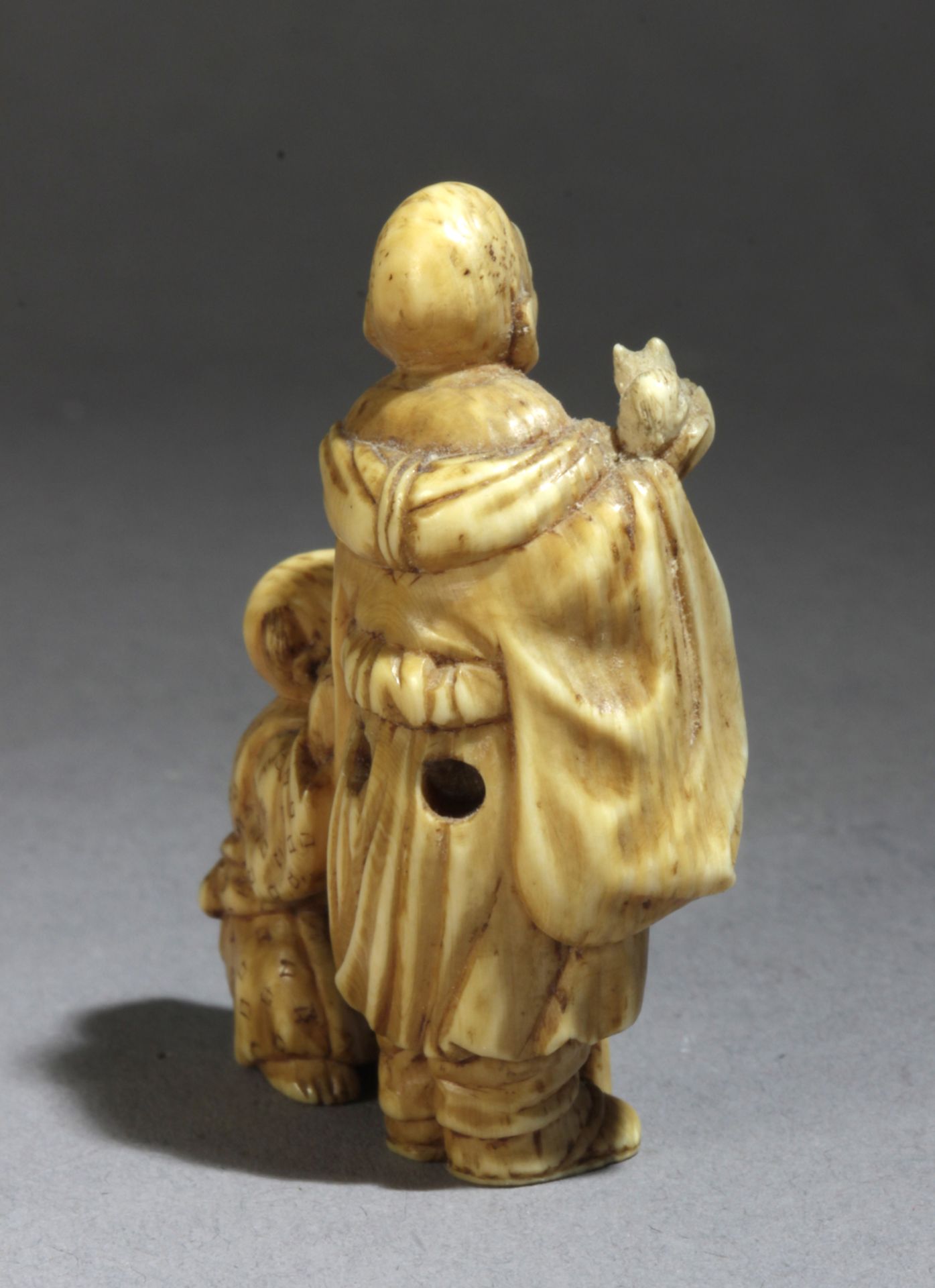 A 19th century Japanese netsuke - Bild 5 aus 7