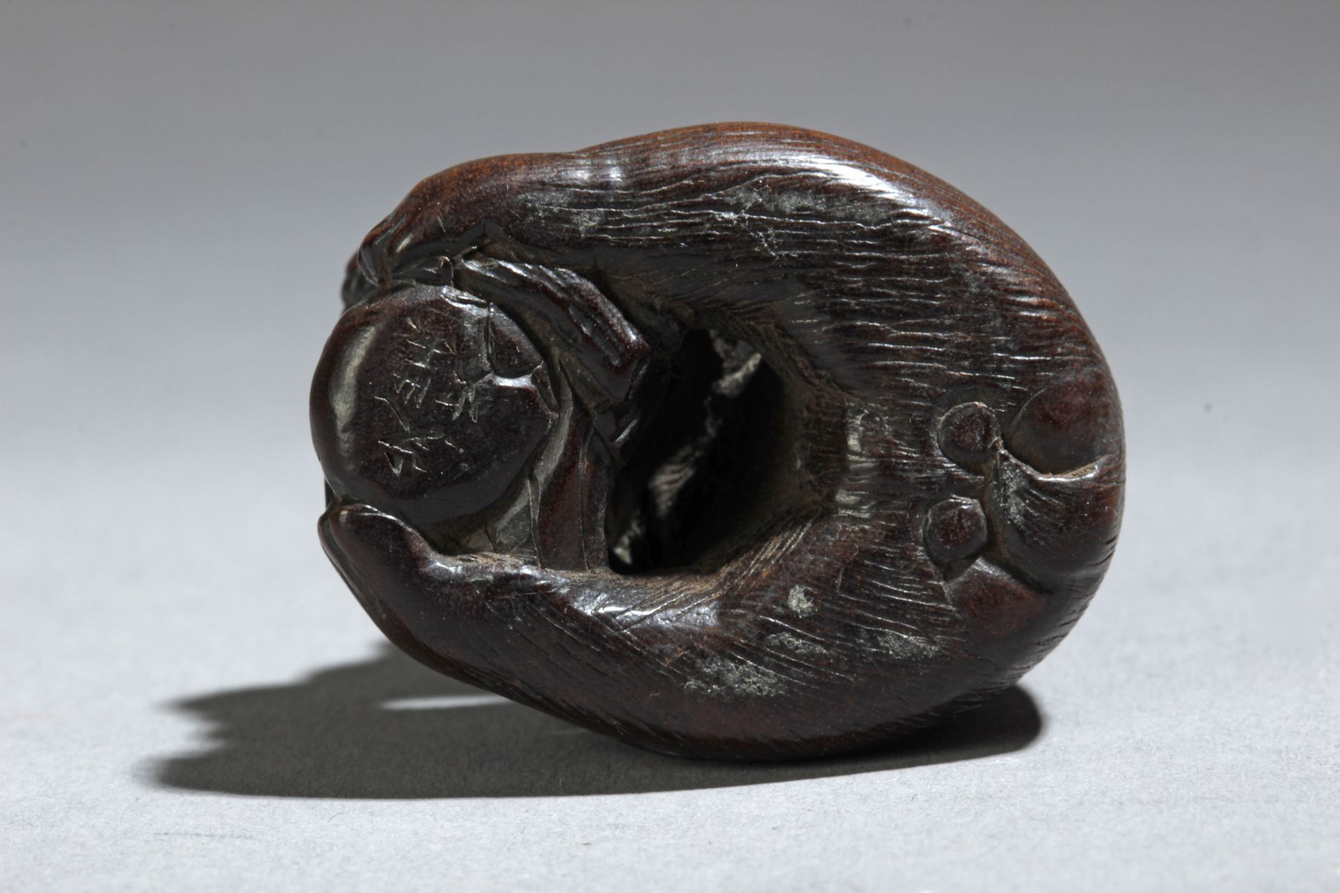 A 19th century Japanese netsuke from Meiji period. Signed - Image 6 of 7